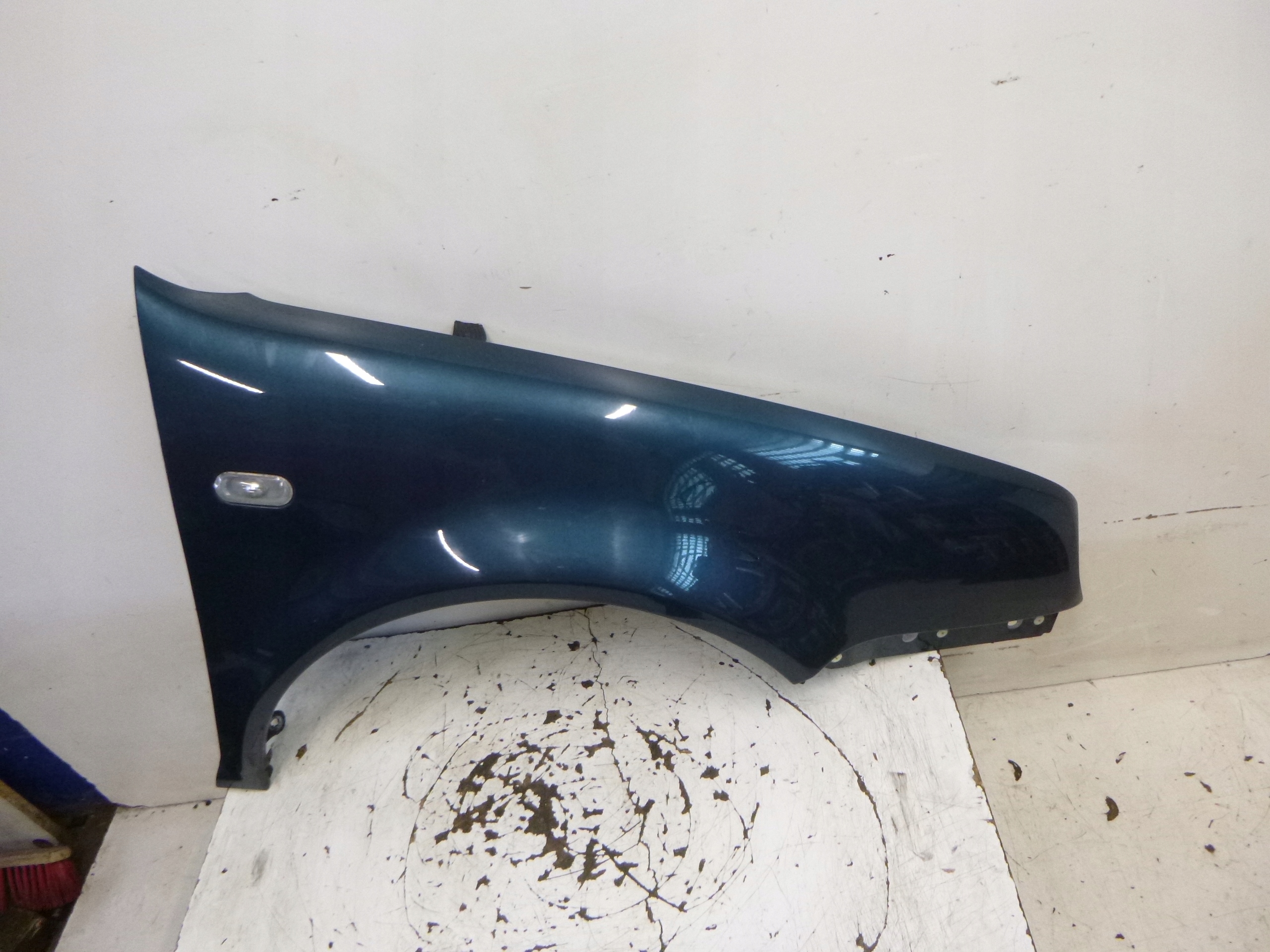 parafango Destra VW Volkswagen Golf IV LC6X 97-06r