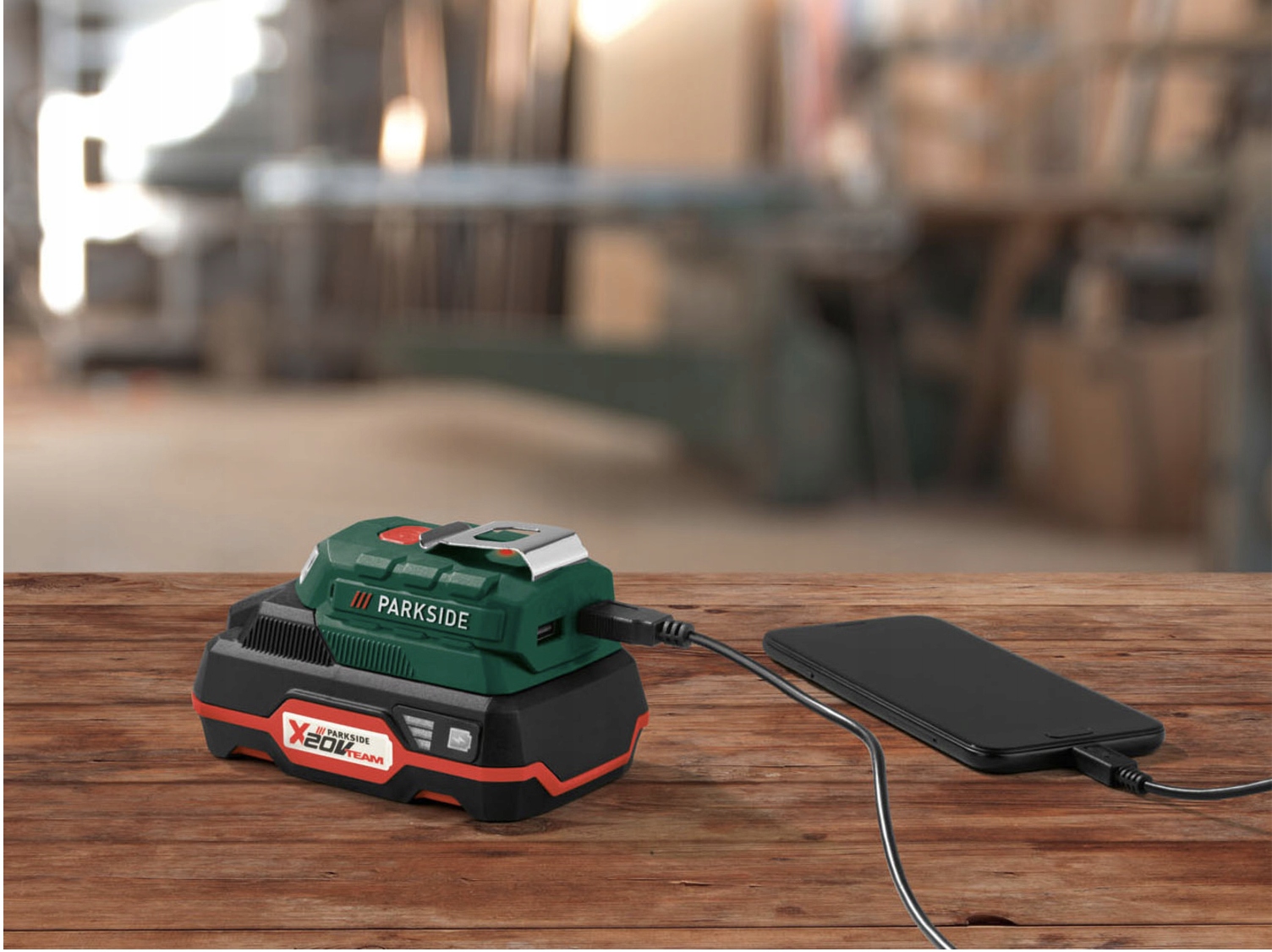 PARKSIDE ADAPTER DO AKUMULATORA 20 V Z LAMPKĄ LED Marka Parkside