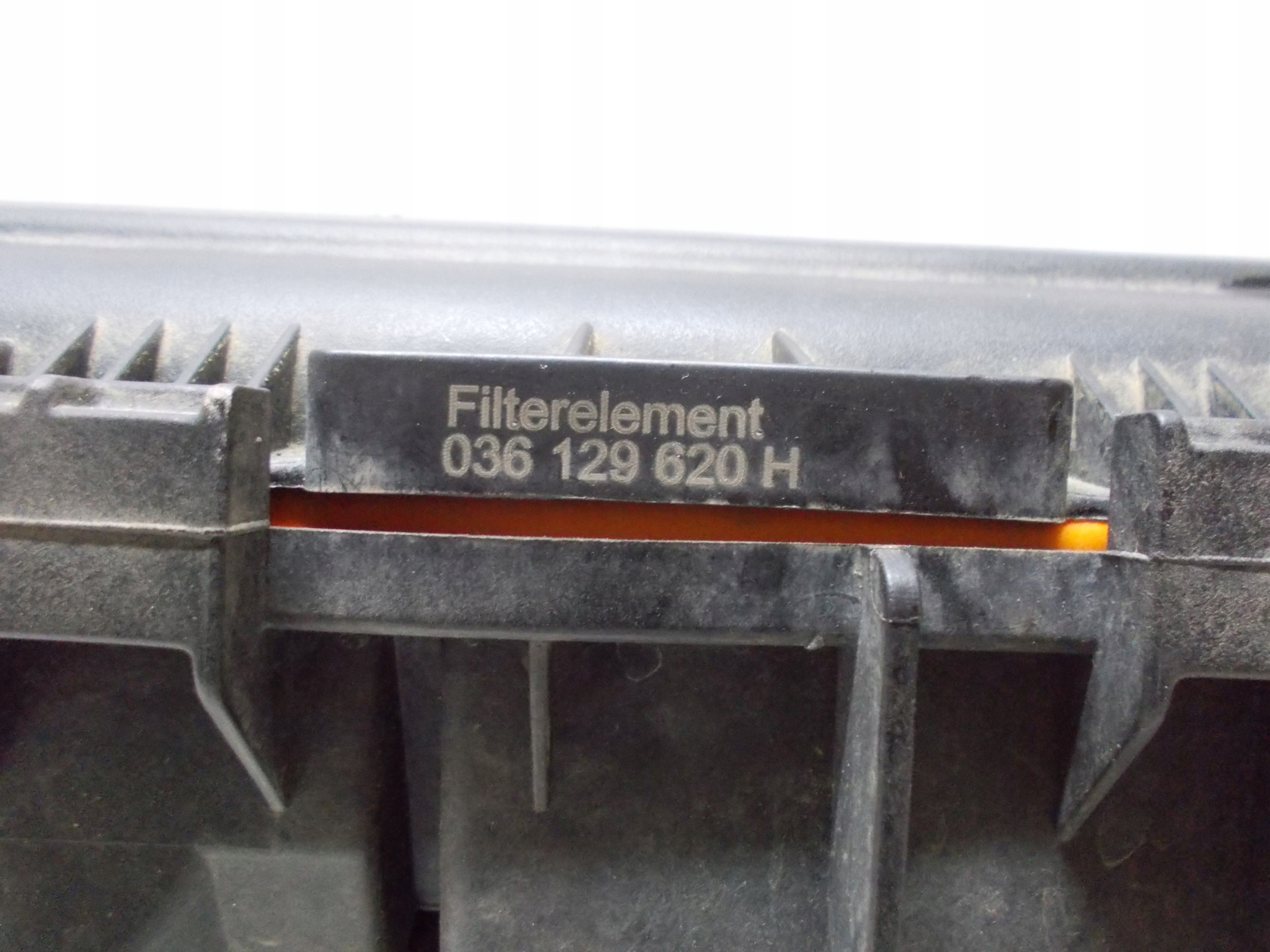 SKODA ROOMSTER 09R 1.6 D luftfiltergehäuse 036129611CD