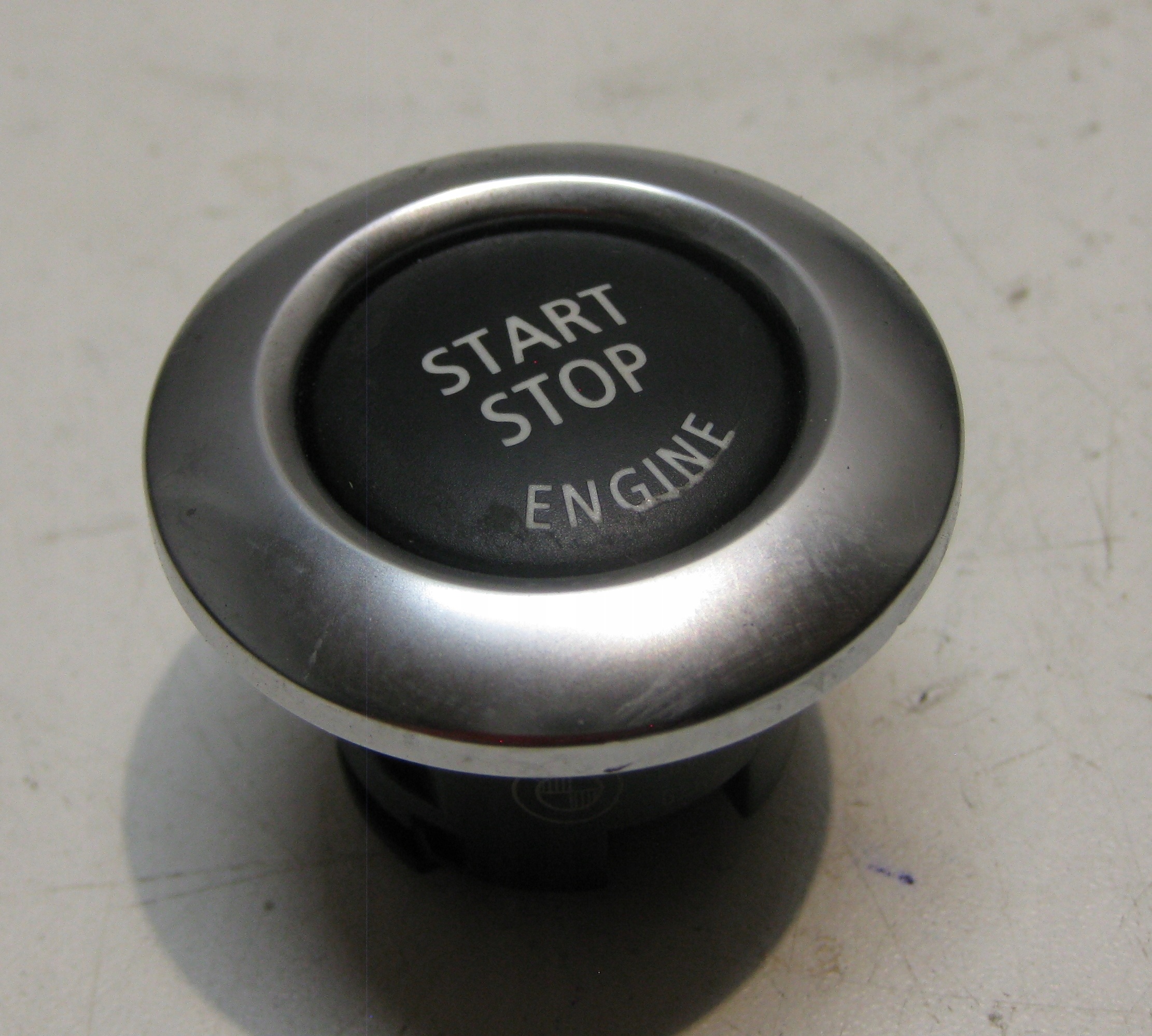 BMW E87 5D 07R button switch switch START STOP 6949499