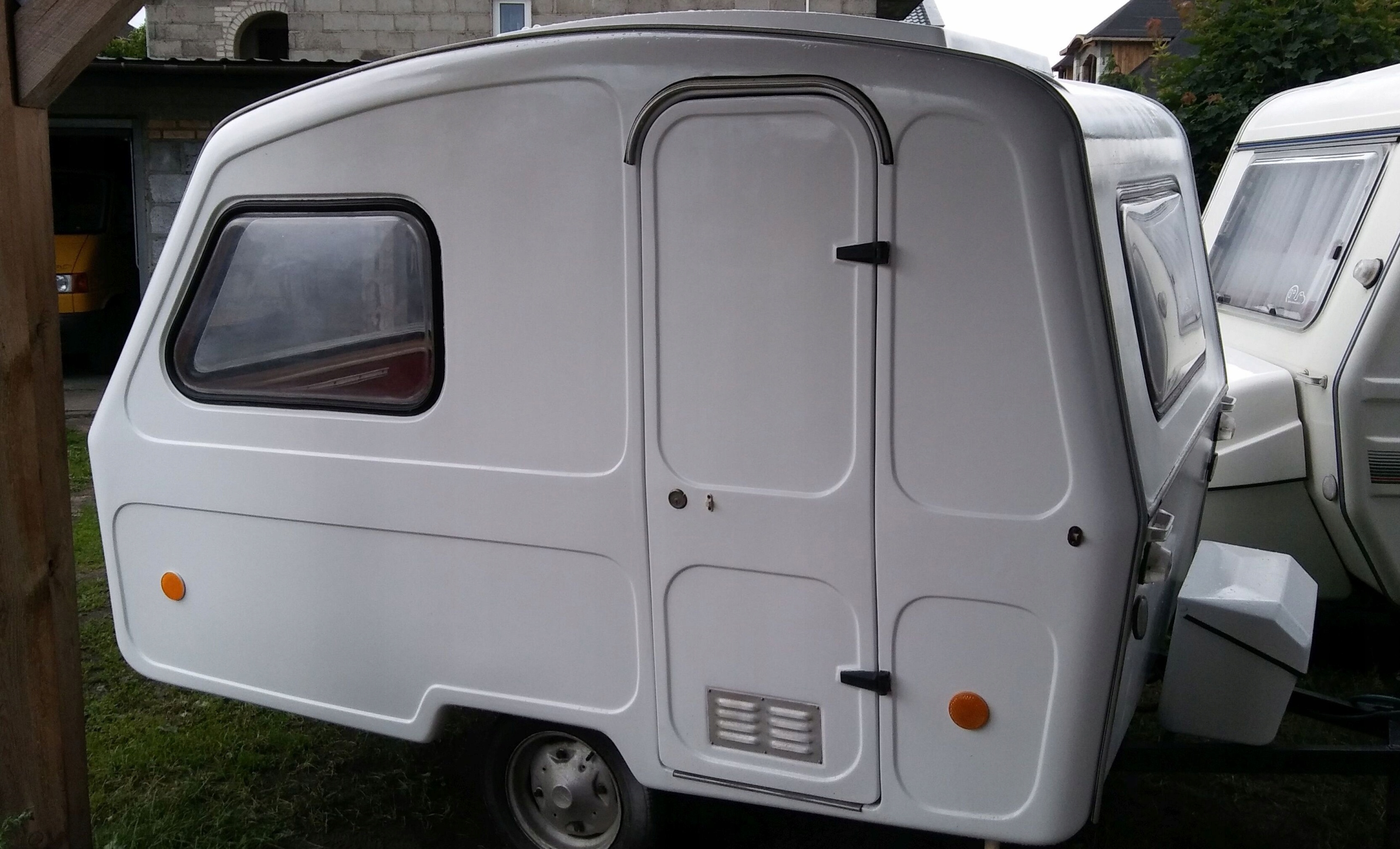 Farba PRZEMYSŁOWA Sigmadur 550 biała 1l Rodzaj farba