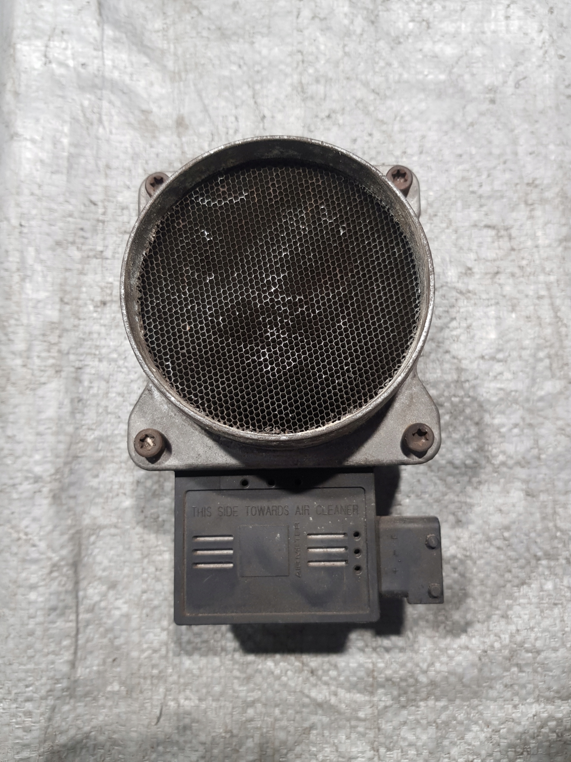 Saab 95 2.0T OE 55557008 flow meter