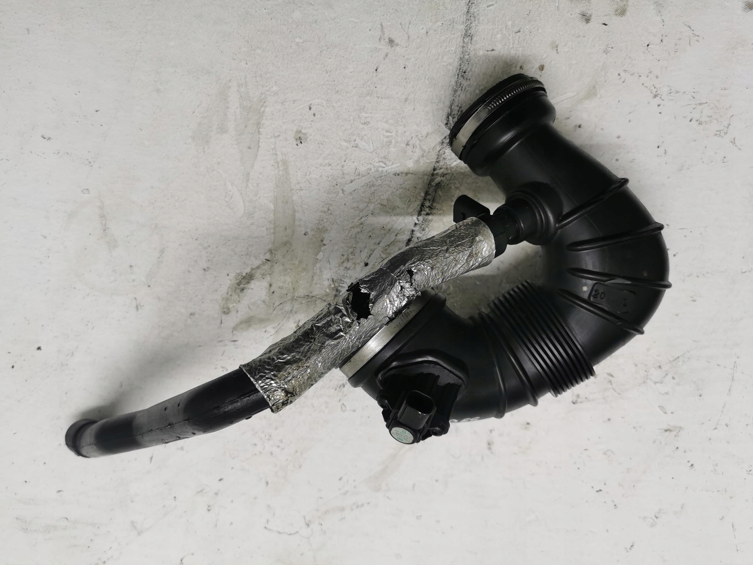 pipe air hose MERCEDES C-KLASA W204 2.2 CDI