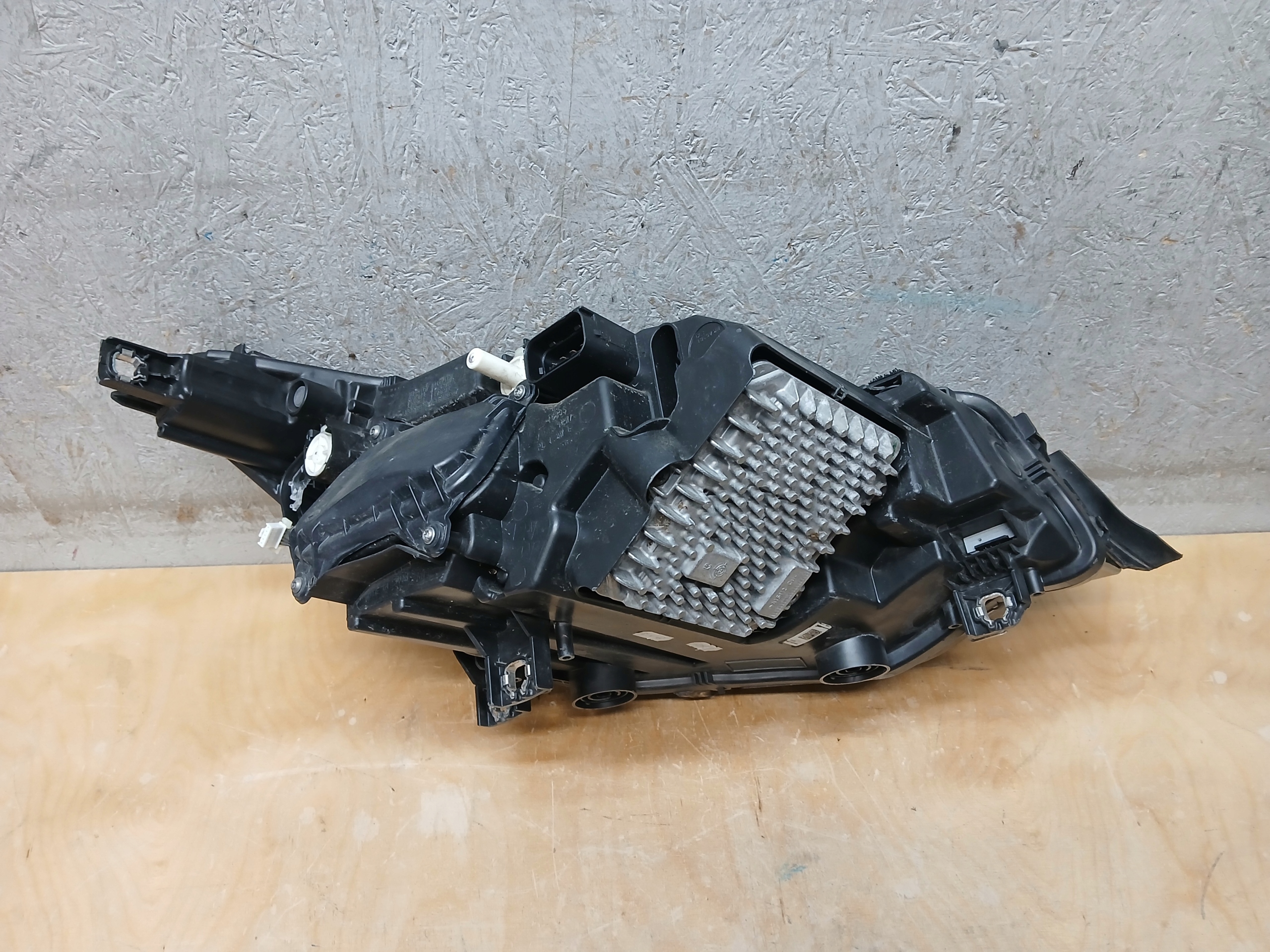light front left BMW I3 LIFT FULL LED 6311-8738735-02
