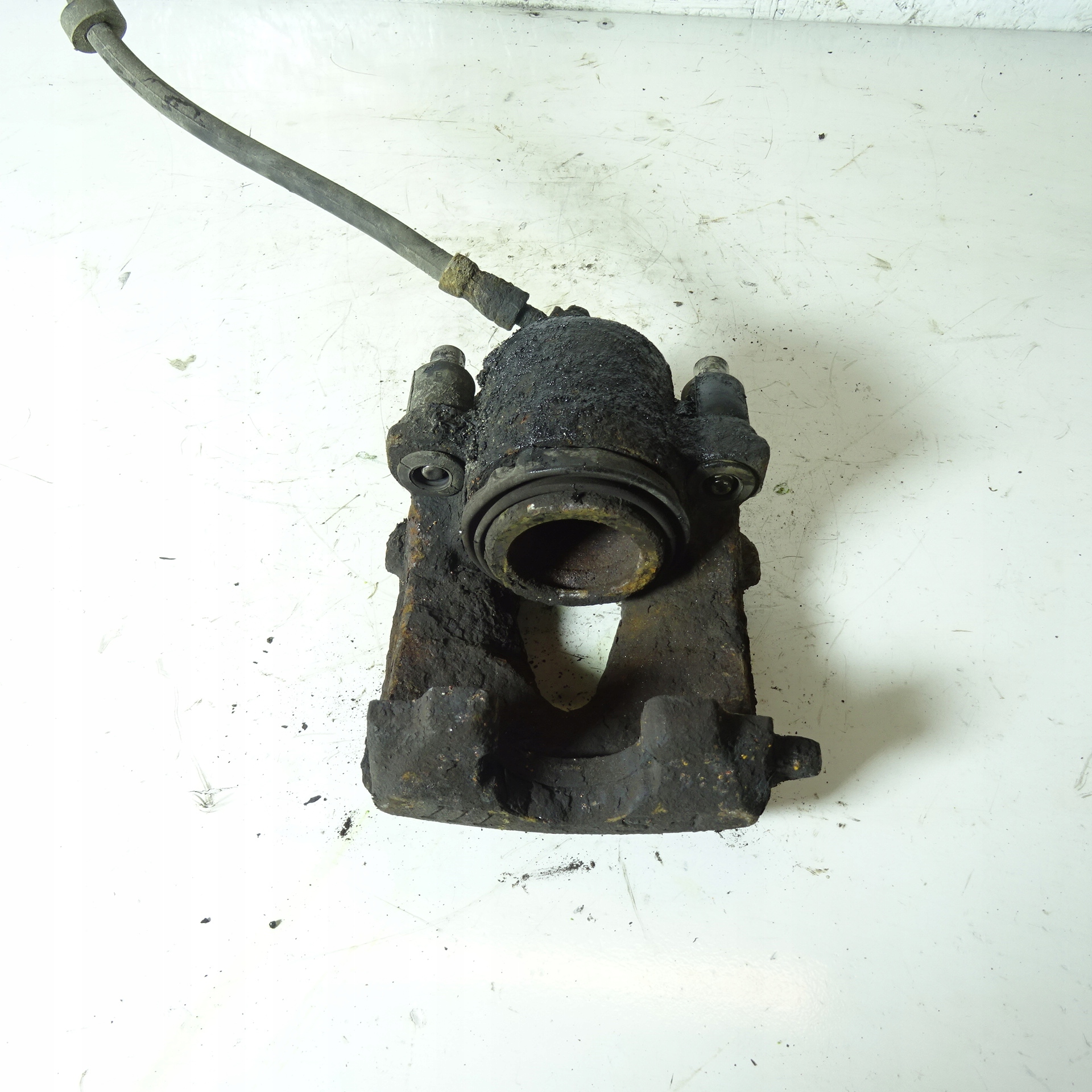 SEAT TOLEDO II 1.9TDI caliper brake front left