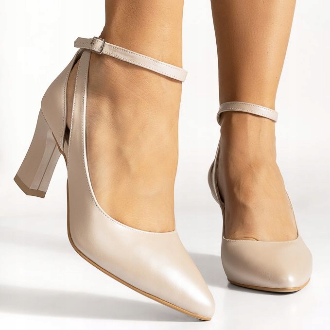 Lodičky Ve Špici Na Tvarovaném Podpatku 7 CM Polské Perlové