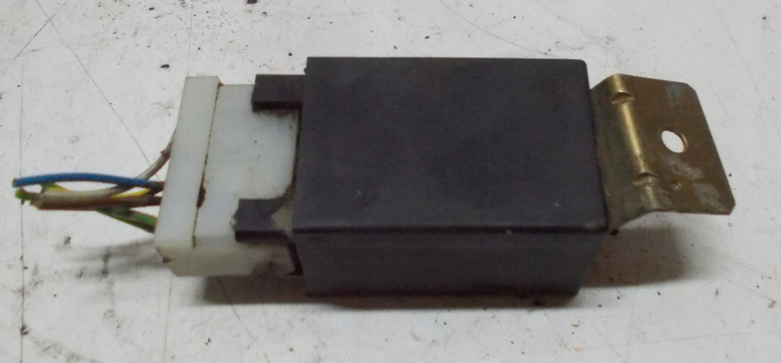 JEEP CHEROKEE KJ 2.8 D 03R relay module HAKA 58227004