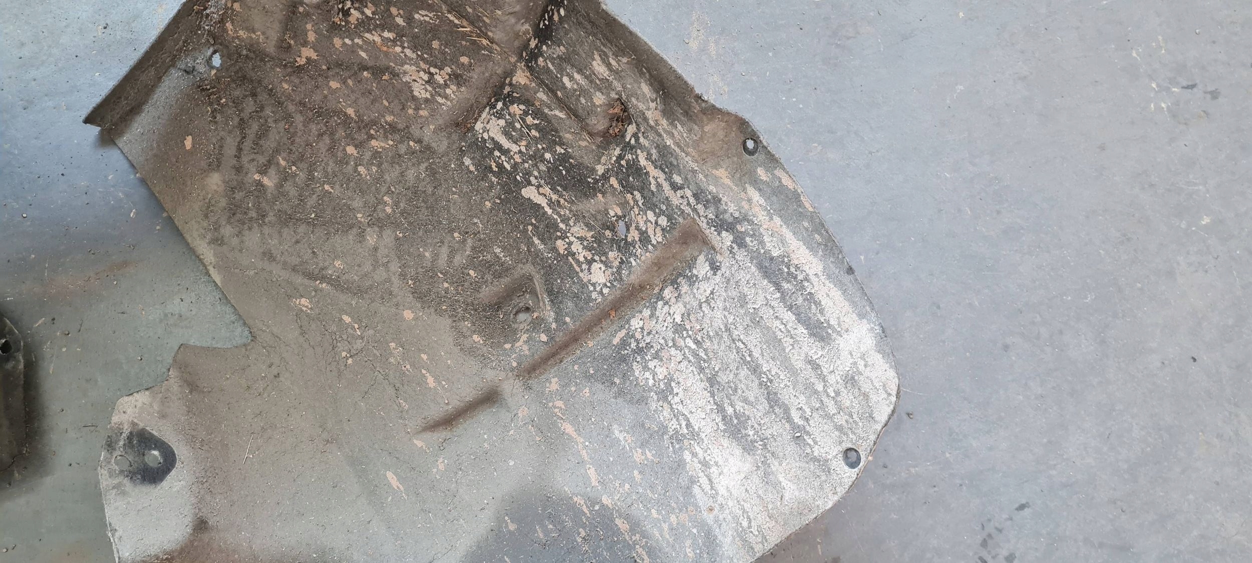 A5 8T S5 LIFT mudguard right right front front 8T0821172M