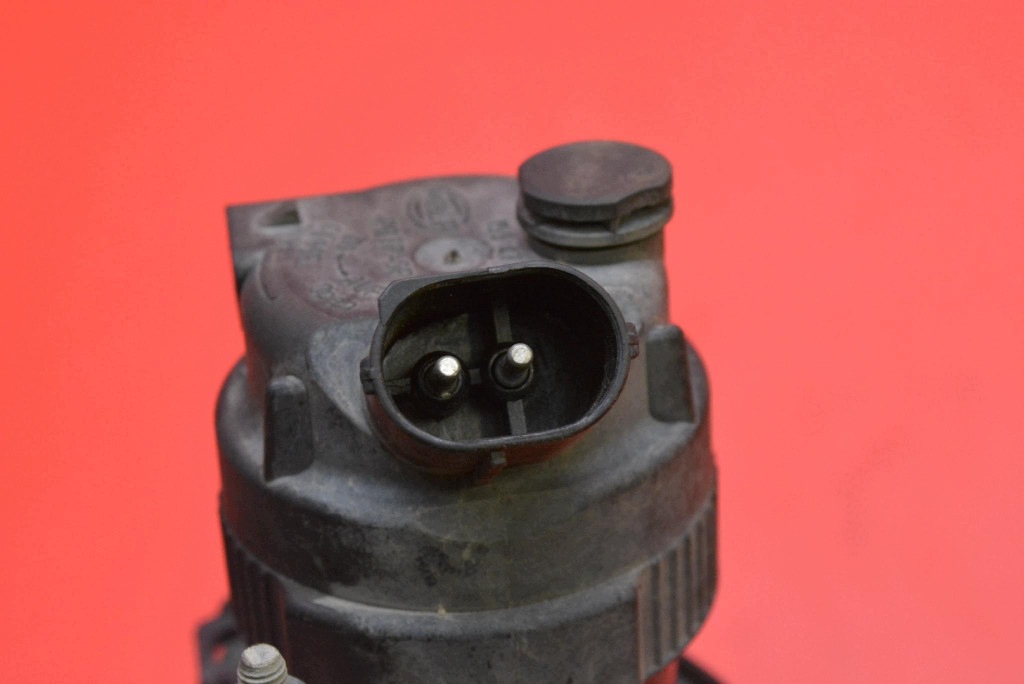 hmlovka pravý predok predný 155636-00 BMW E65 E66 01-05