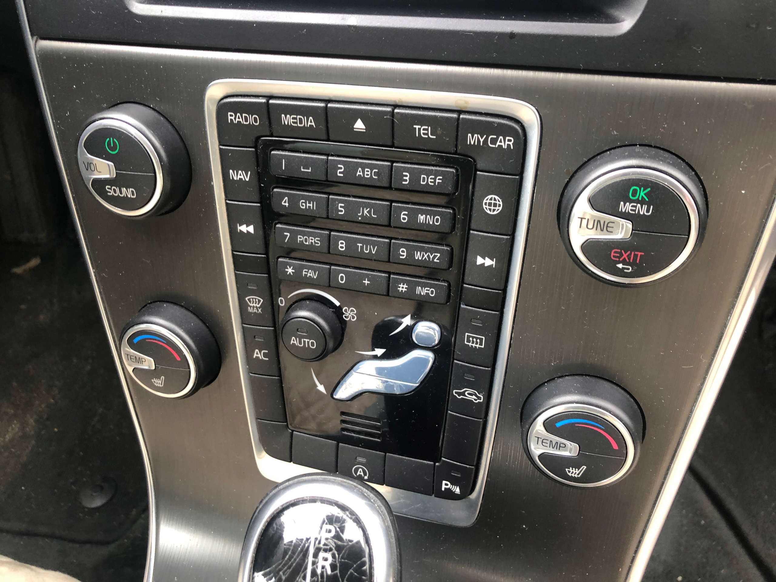 Панель кондиционера VOLVO S60 V60 Европа