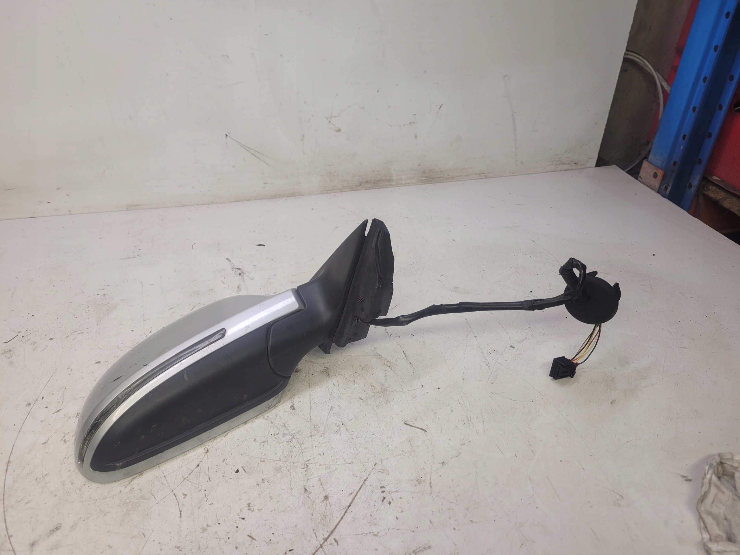 mirror right front AUDI A3 8P3 LX7W 6 PIN UK 3D
