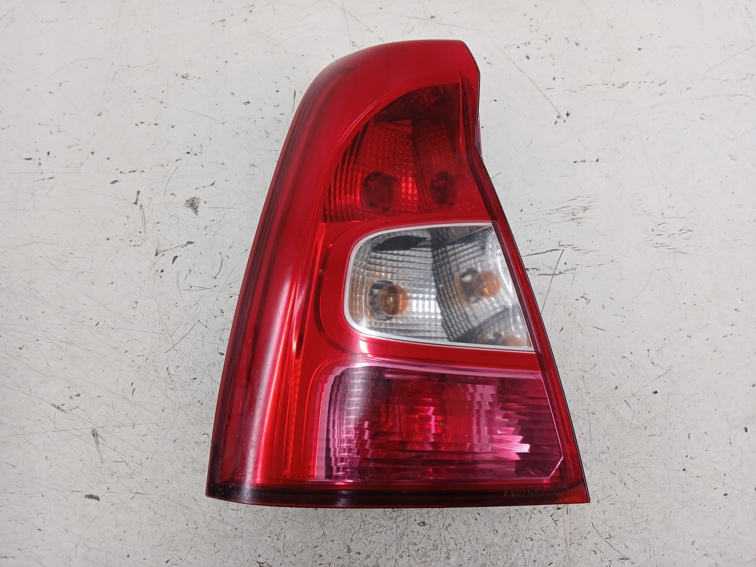DACIA LOGAN and LIFT light left rear part