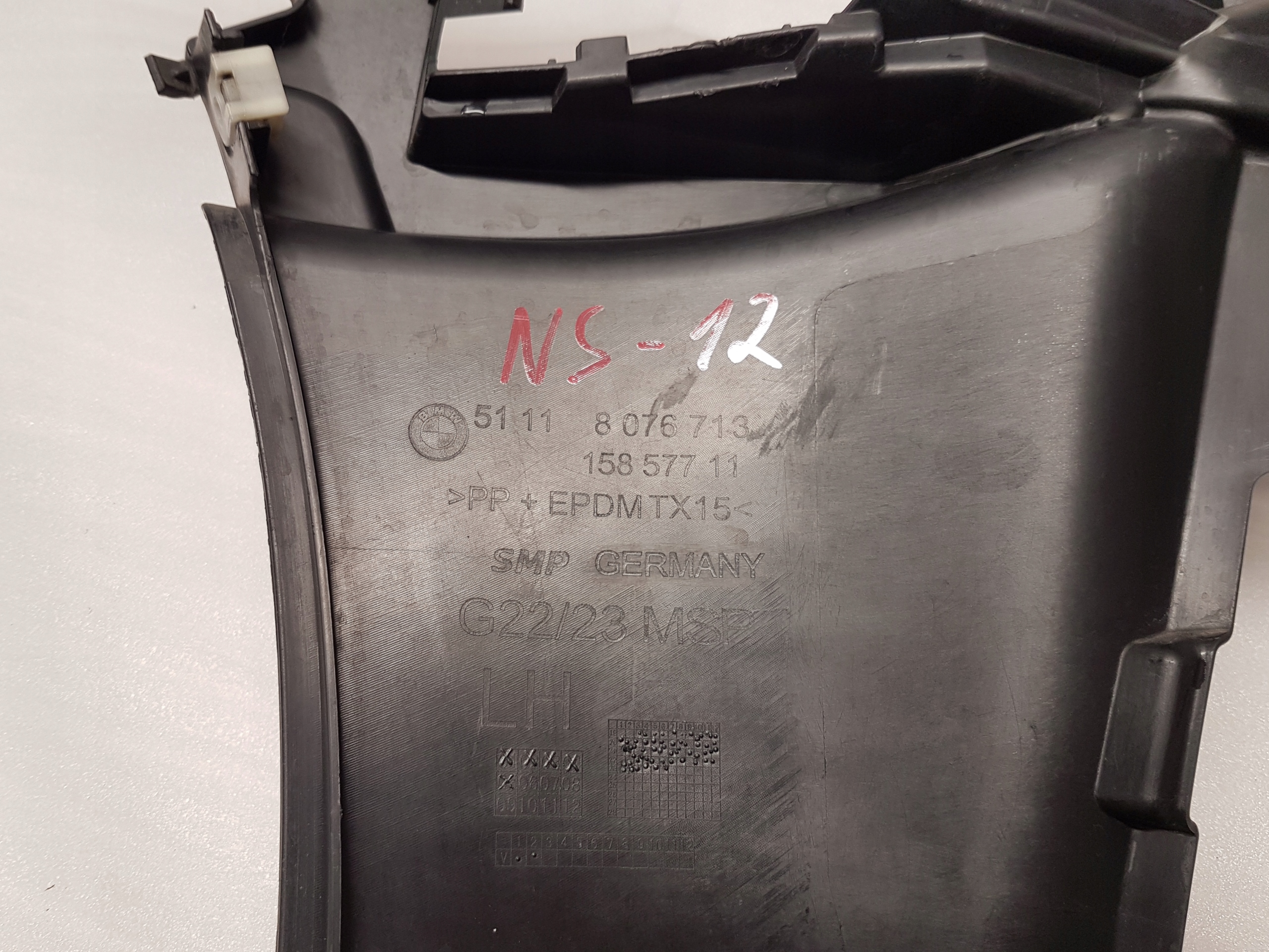 bumper bracket left front BMW 4 G22 G23 m-packet 8076713