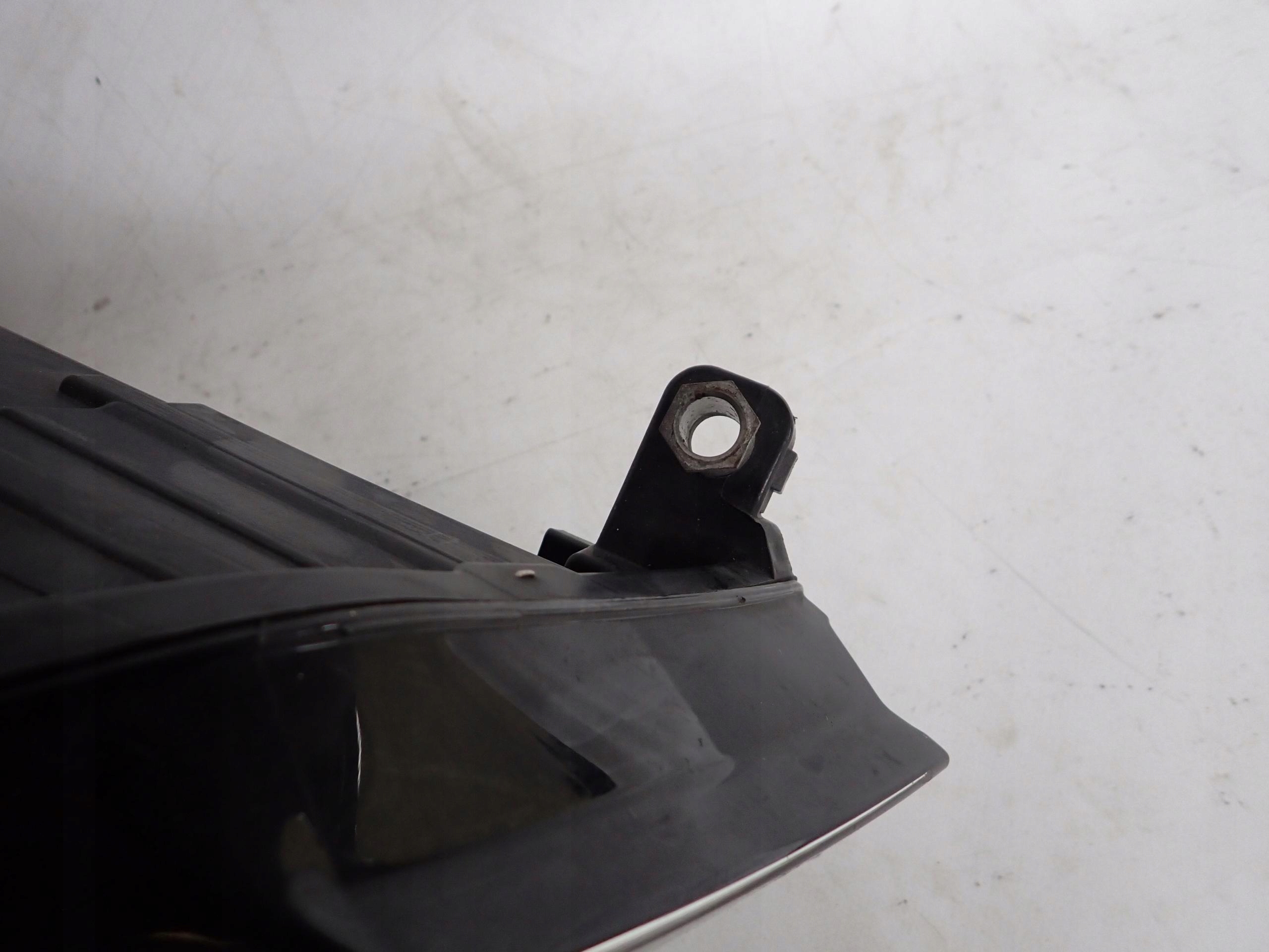 VW CADDY III 3 2K LIFT 15-20 light front front right