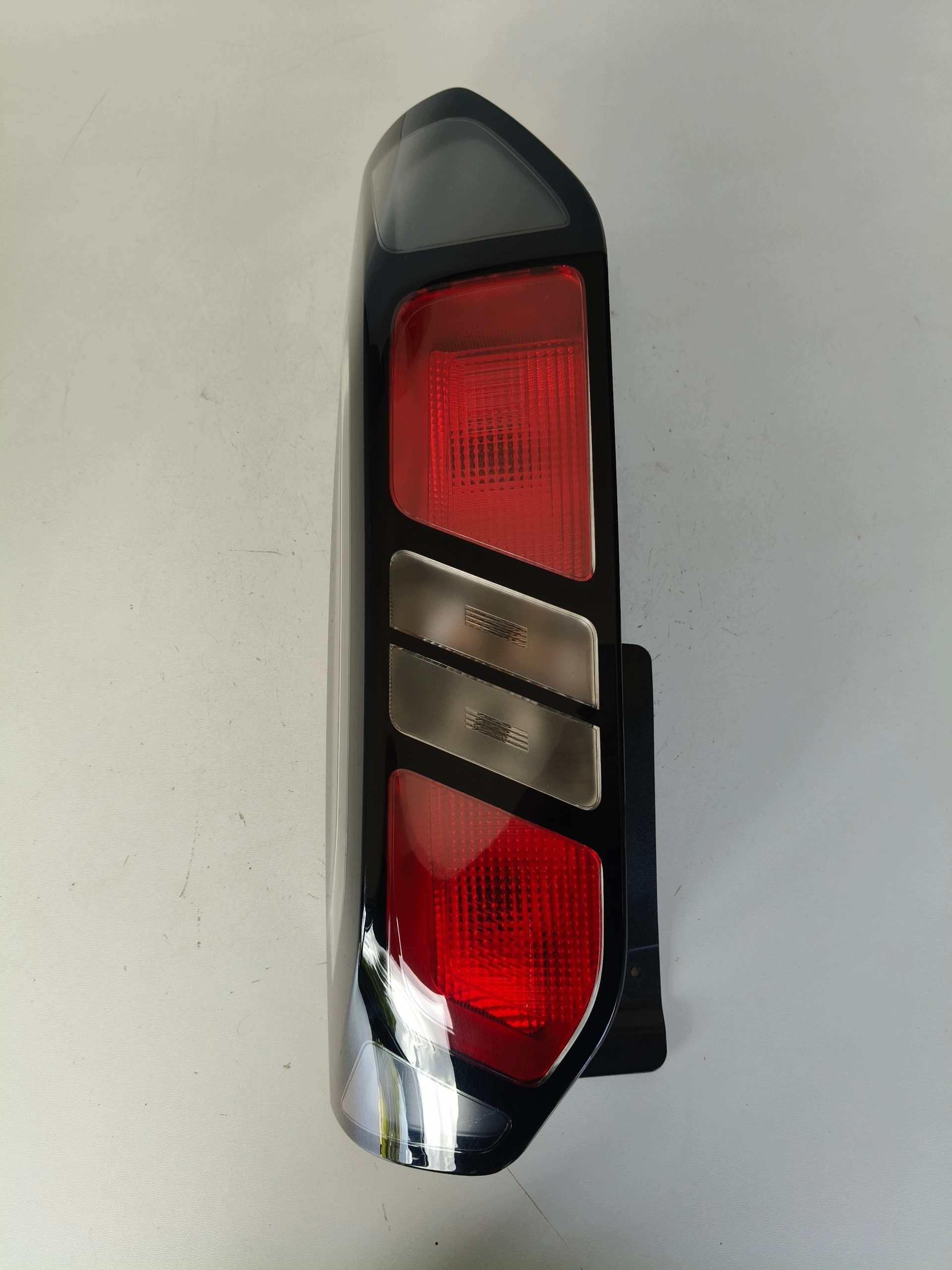 light left rear FORD TRANSIT CUSTOM II 23- T70