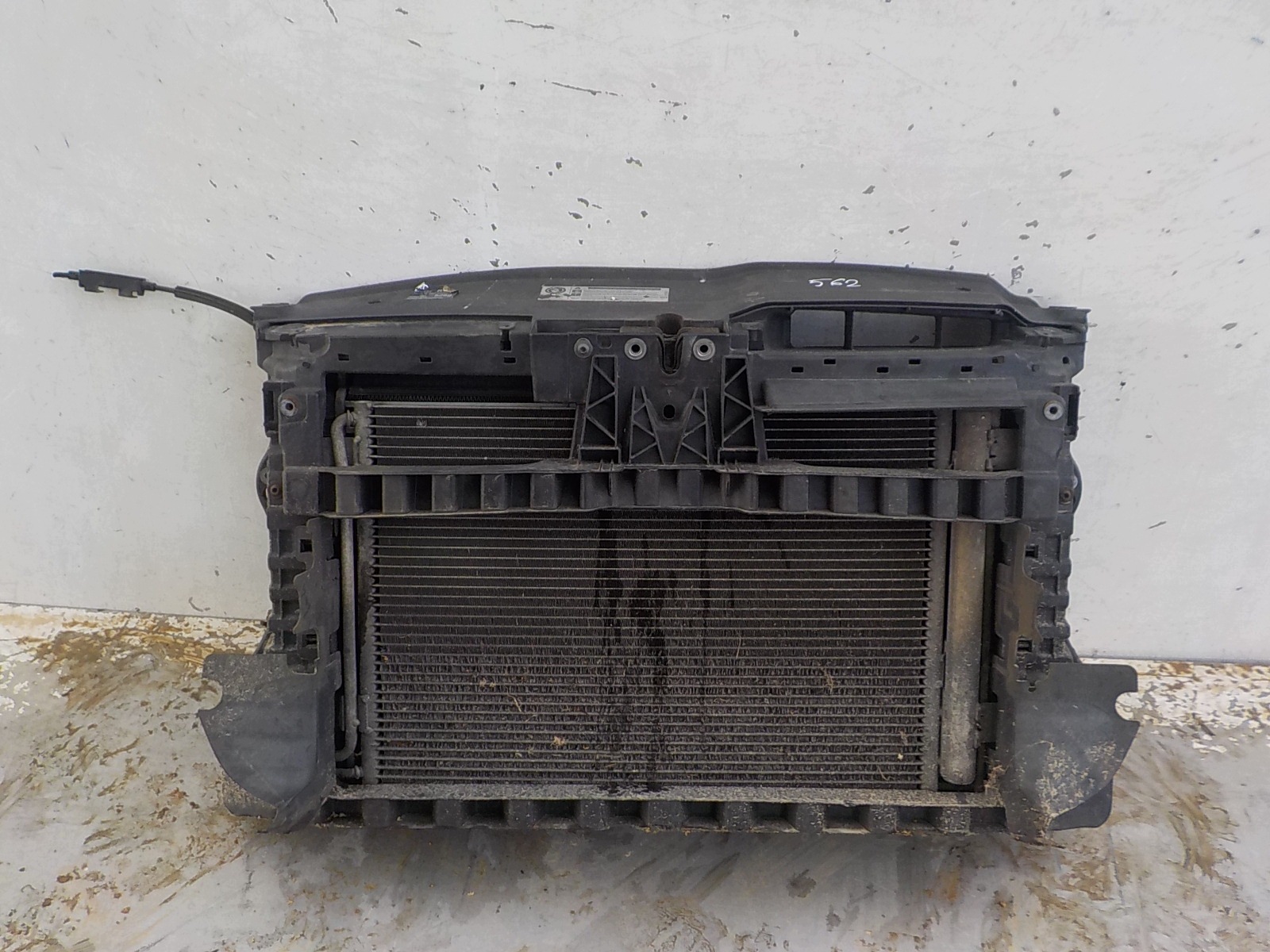 562 VOLKSWAGEN GOLF VI 1.6 TDI support panel for radiators pillar CZOLOW
