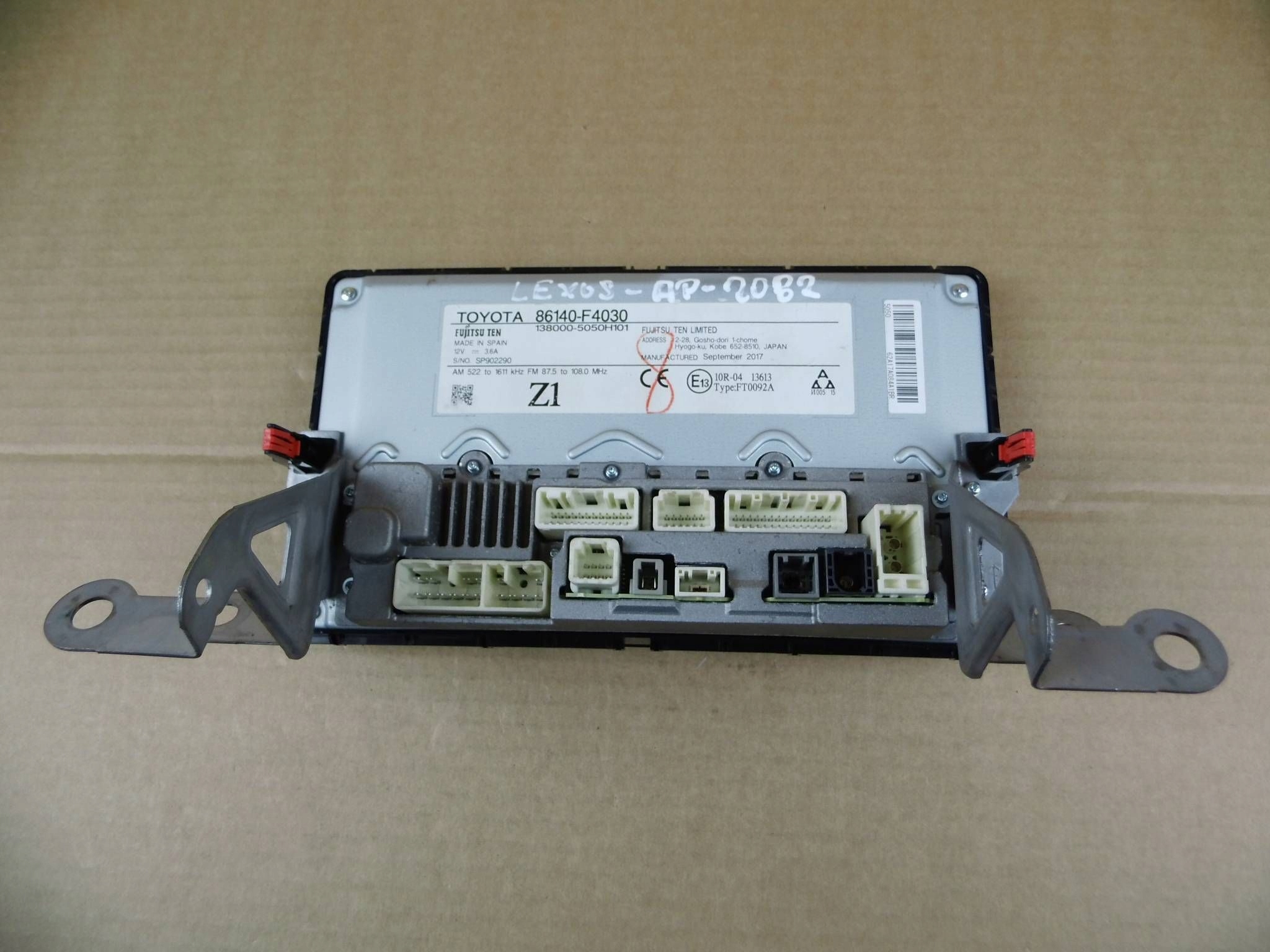 Toyota C-HR e 2017-2021 Display monitor 100509