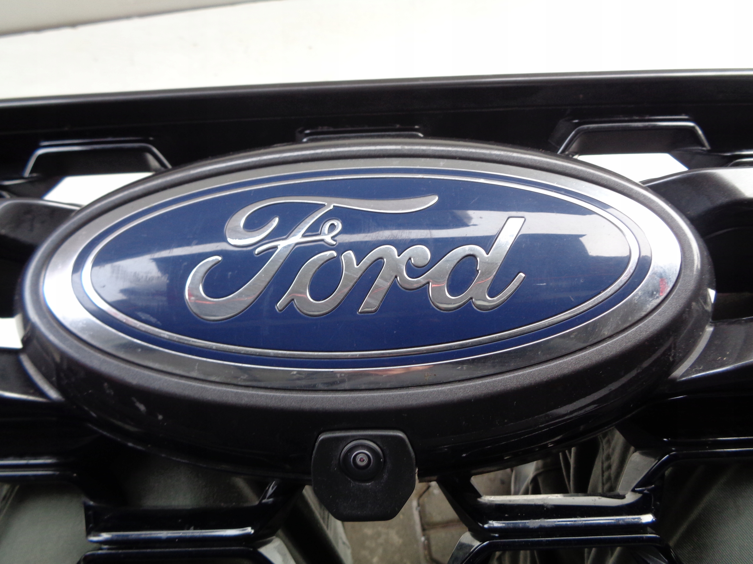 front PREKLADgrill FORD RANGER VI 22- WILDTRAK KAMERA