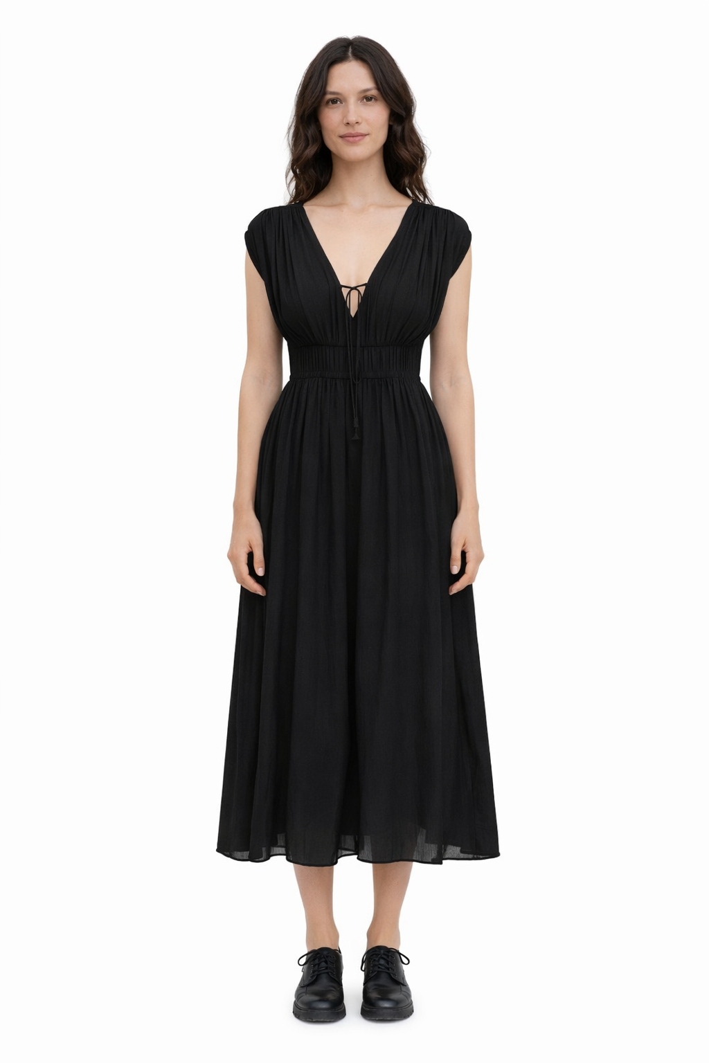 Černé Šaty S Hlubokým Výstřihem Na Zádech Typu S I4A