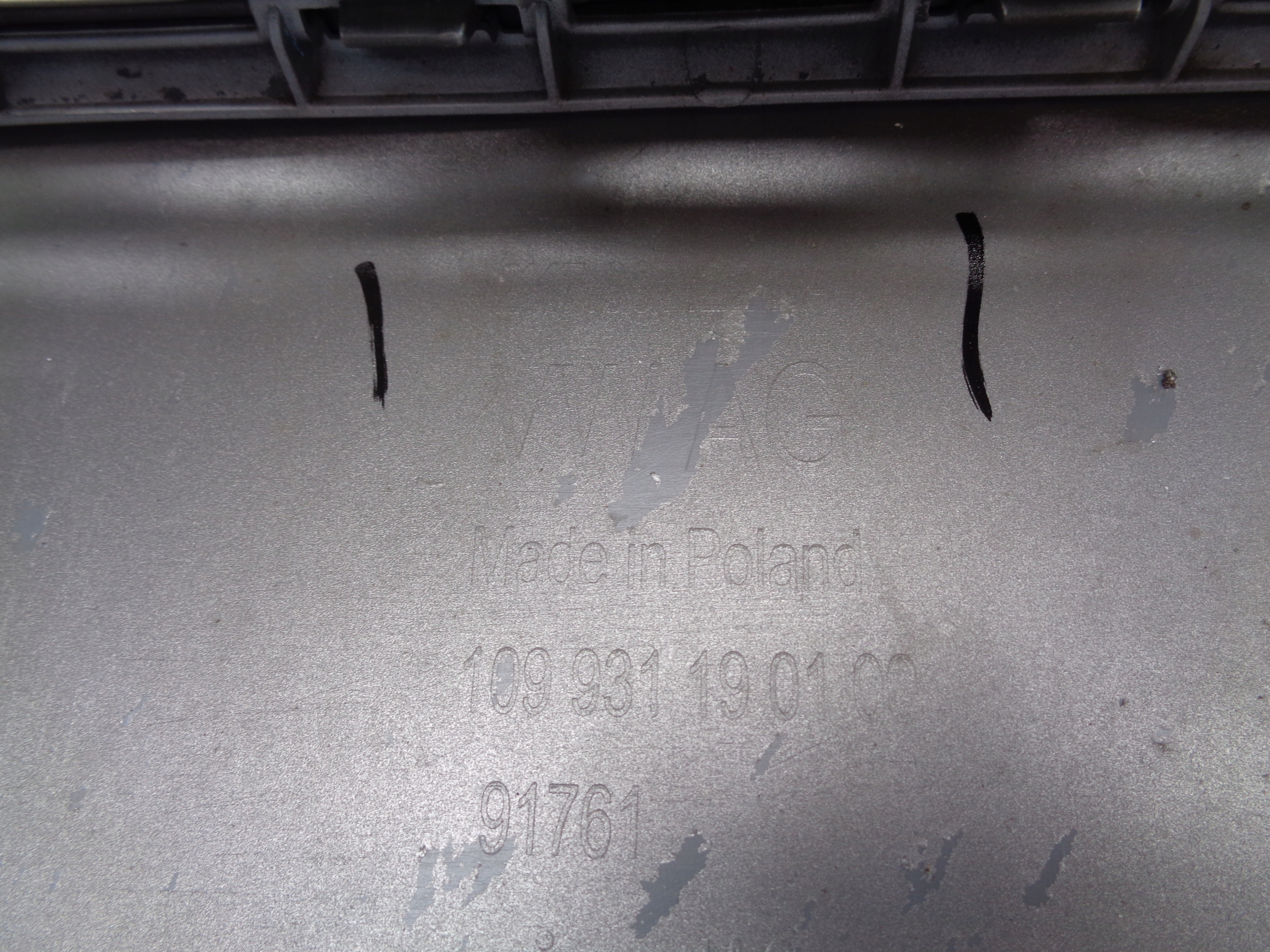 Frontstoßstange VW CADDY 2K 2K7 20- NR 47520