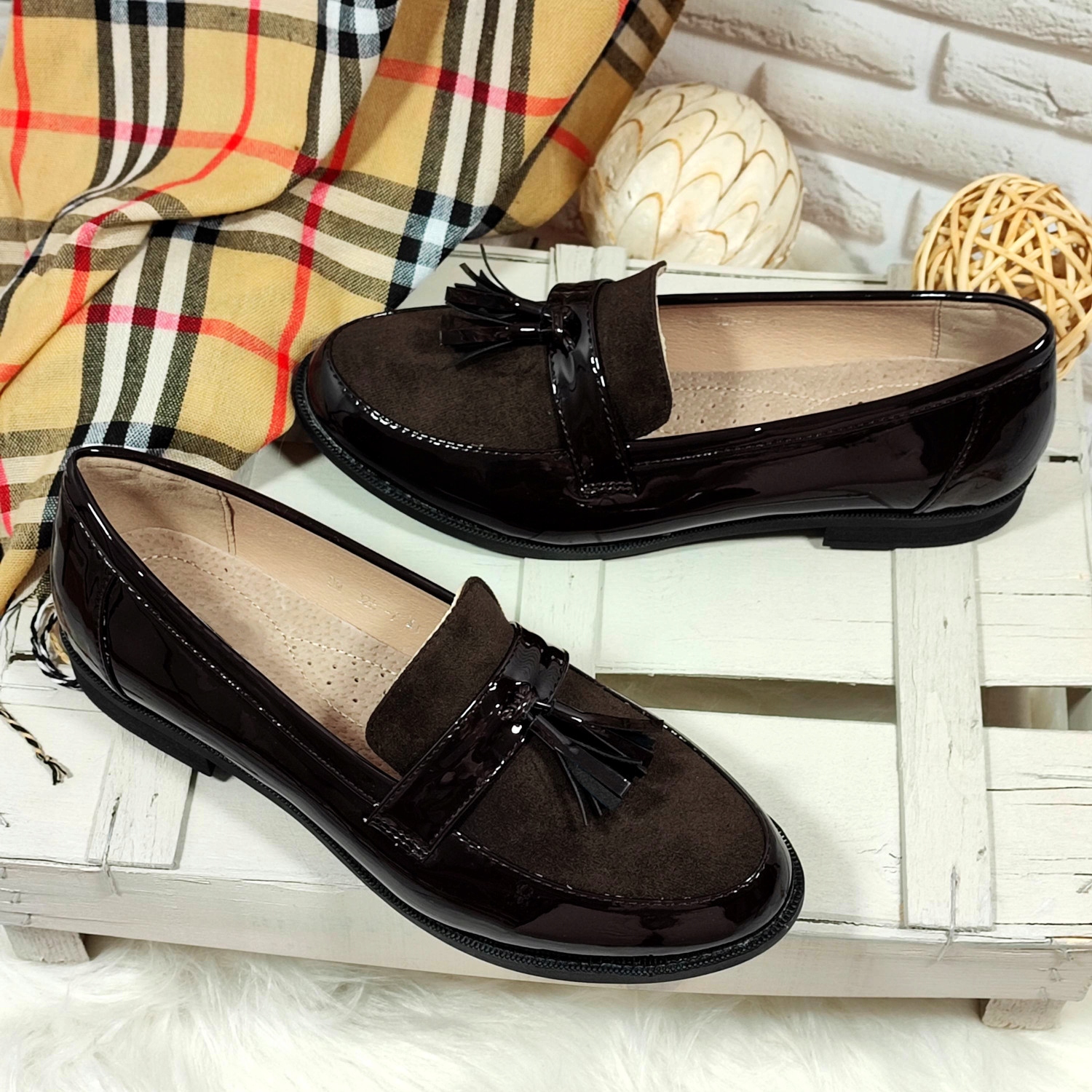 MOKASYNY DAMSKIE SKÓRZANA WKŁADKA rozm 42 Marka inna