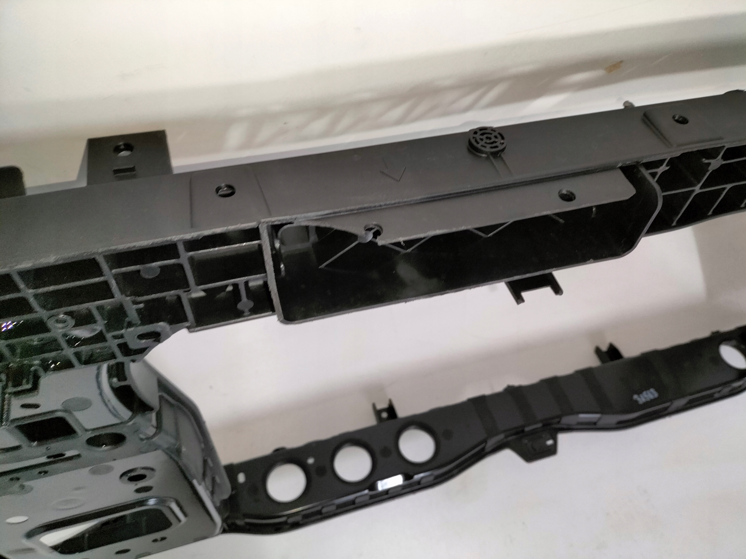 support panel for radiators pillar front KIA SPORTAGE 5 V 21