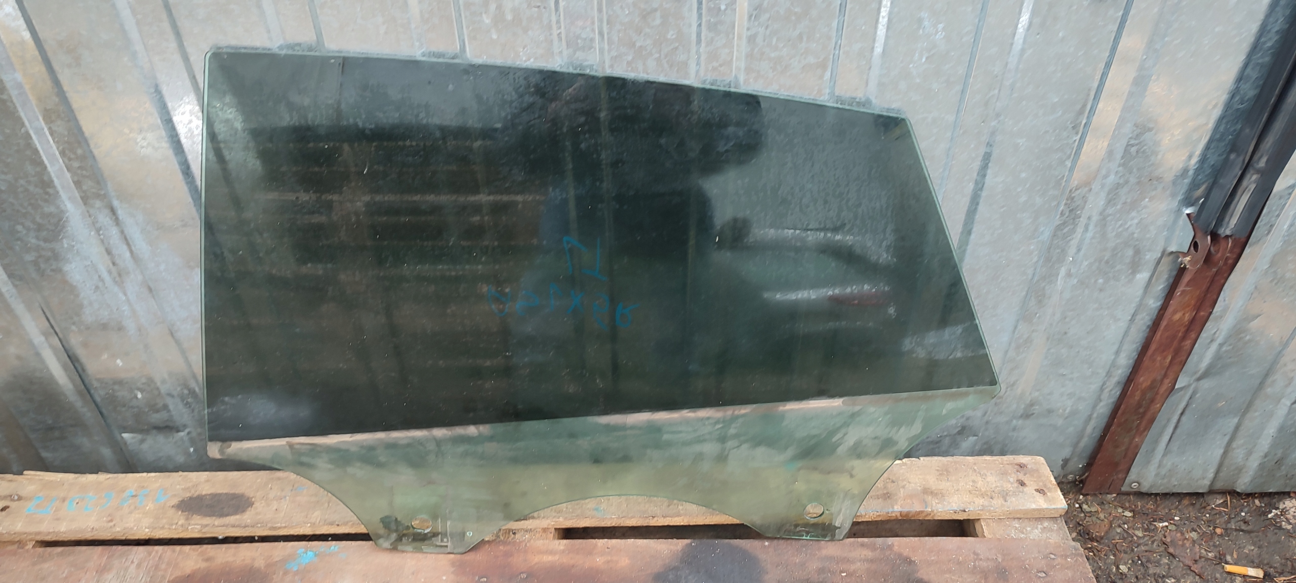 window side door left rear part AUDI A5 SPORTBACK 2012R