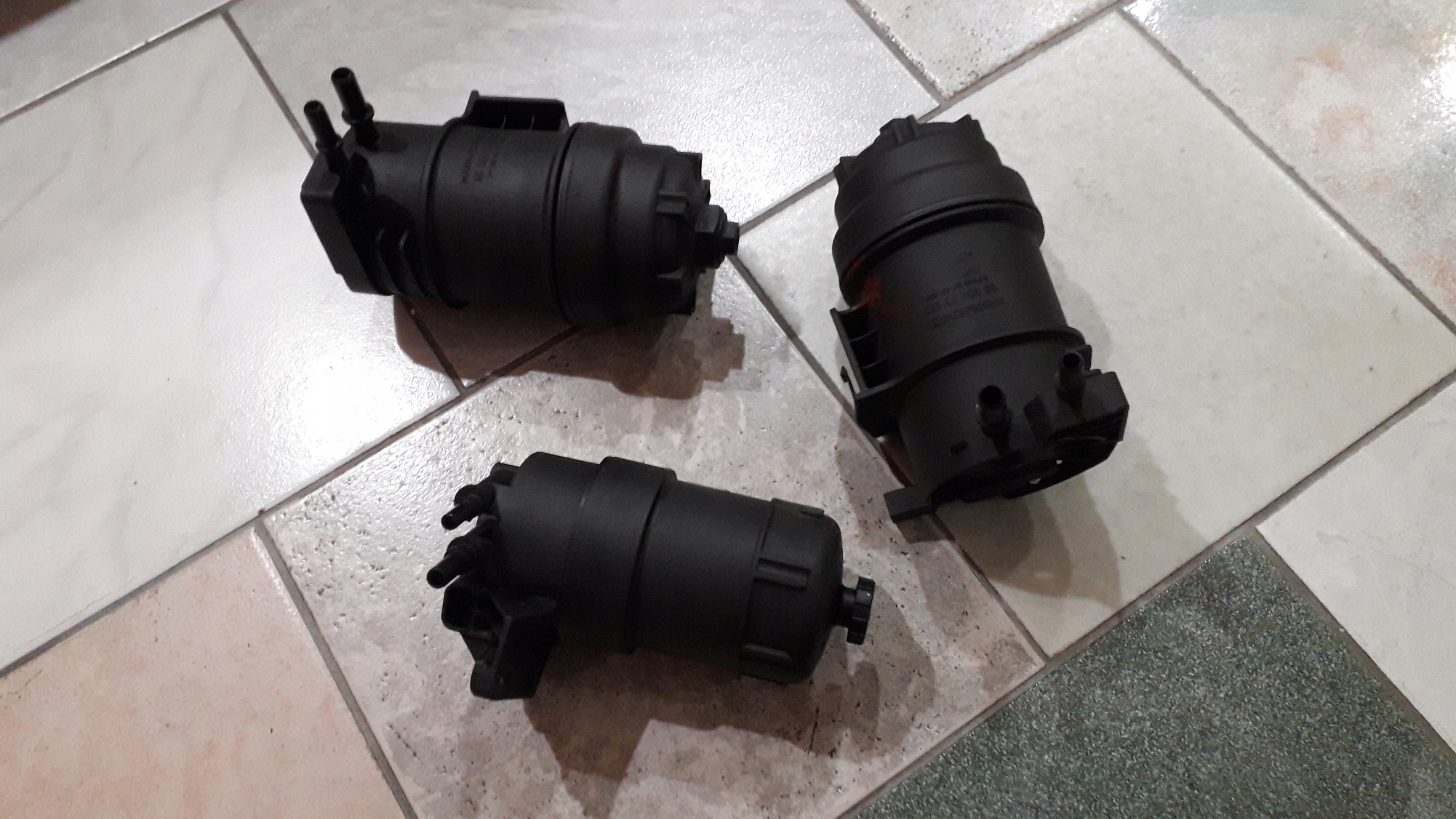 6650473180 - корпус топливного фильтра volvo S60 xc60 S80 xc70 v60