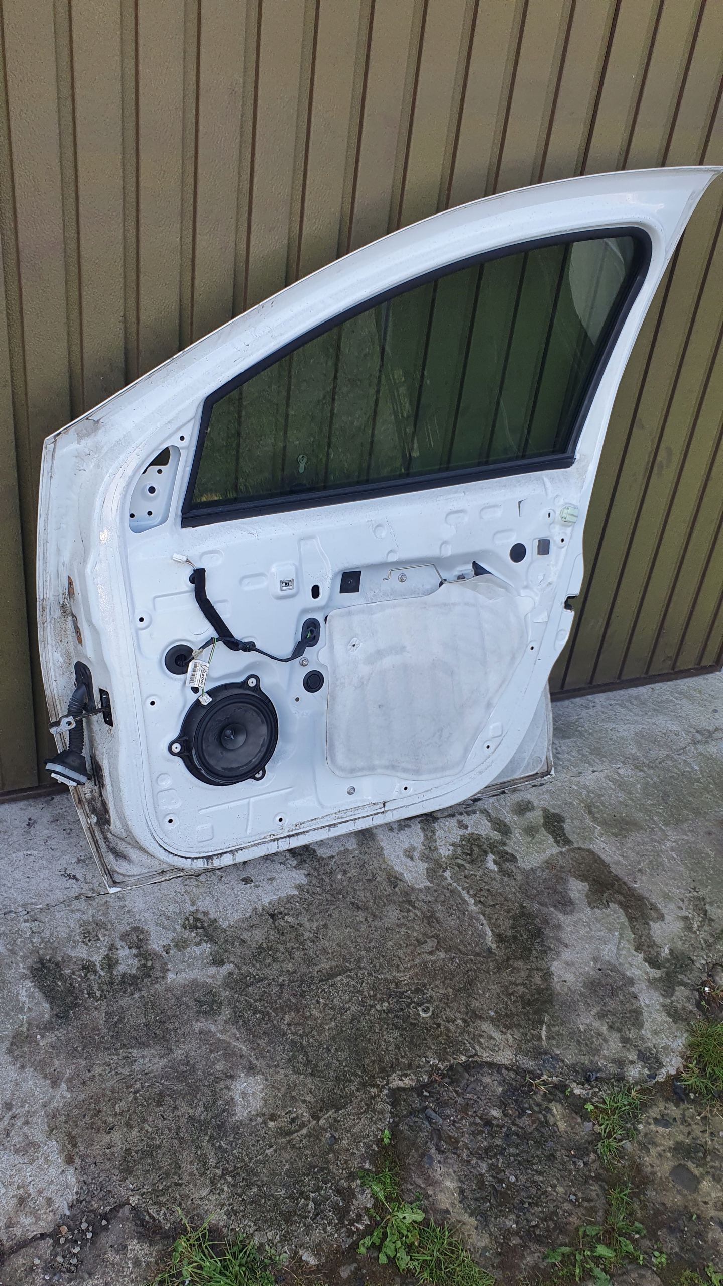 Dacia Sandero Stepway 2 II 12- door right front front $