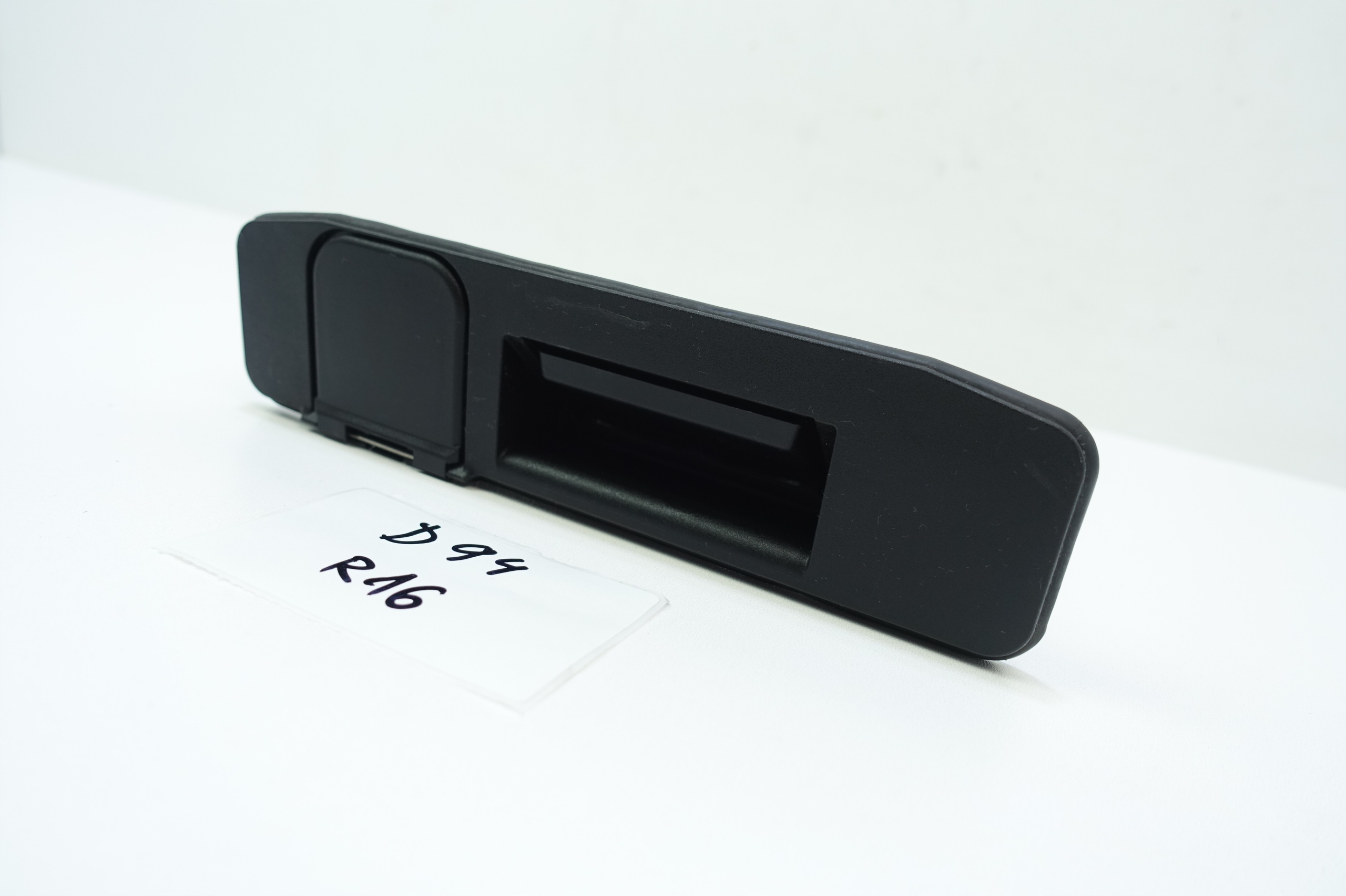 KAMERA MIKROSTYK bonnet boot MERCEDES W247