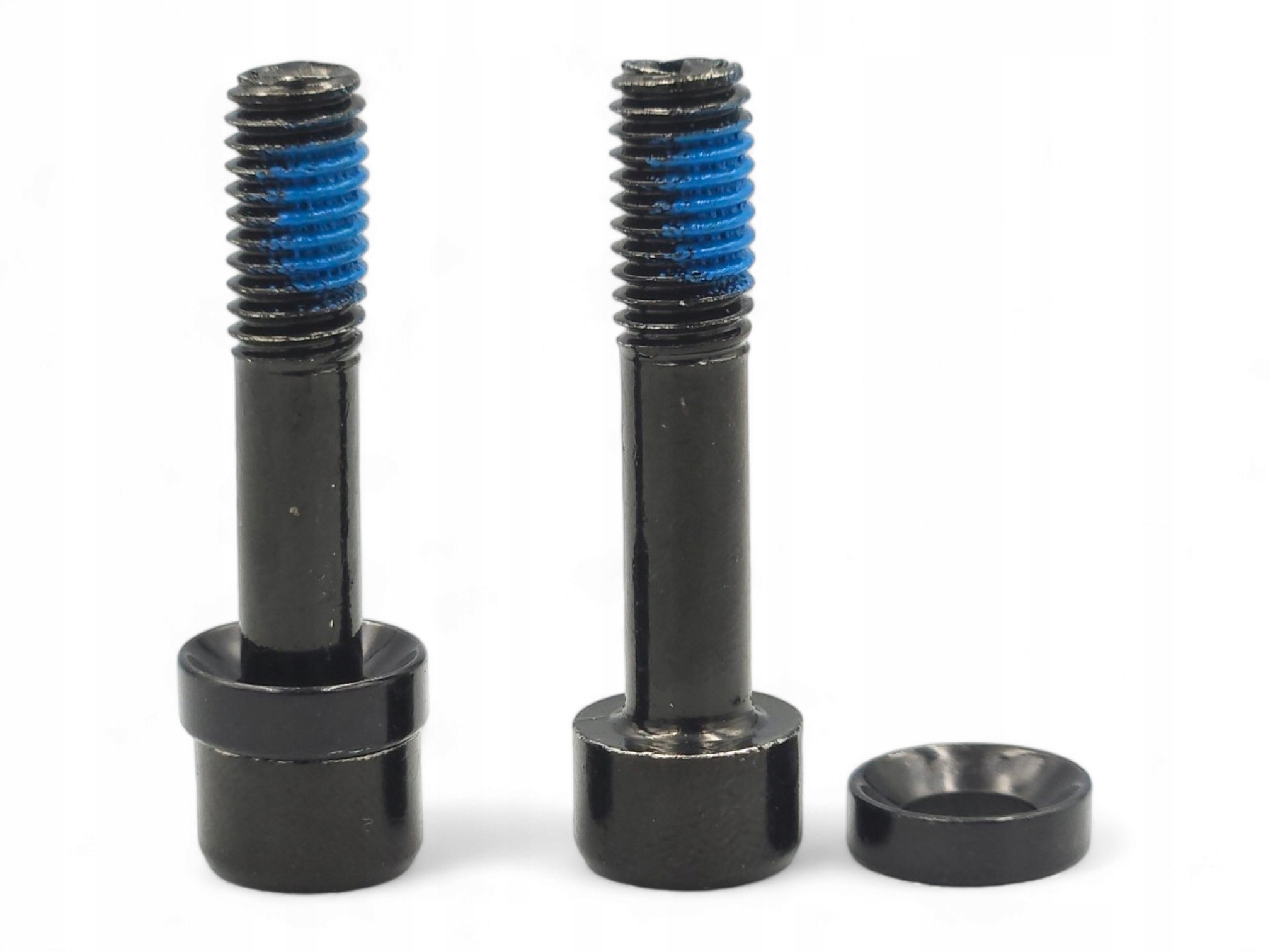 Adapter zacisku do tarcz hamulcowych F203 / R180 + śruby EAN (GTIN) 5903242373213