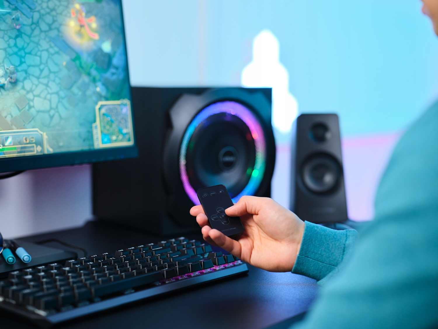 TRUST GAMING GXT 629 Tytan 2.1 Speakers with RGB LED Subwoofer 120W — miniatura 16