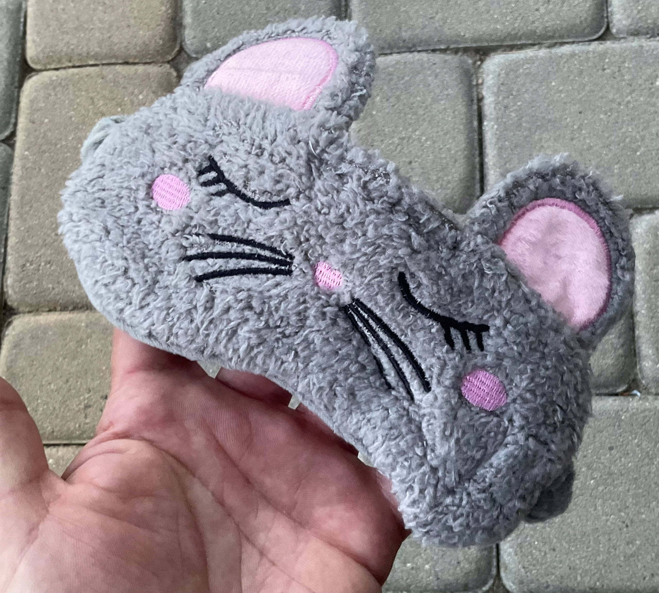 OPASKA NA OCZY MASKA DO SPANIA SNU RELAKSU MYSZ MYSZKA SZARA OLDMAN PLUSZ Wzór dominujący zwierzęcy