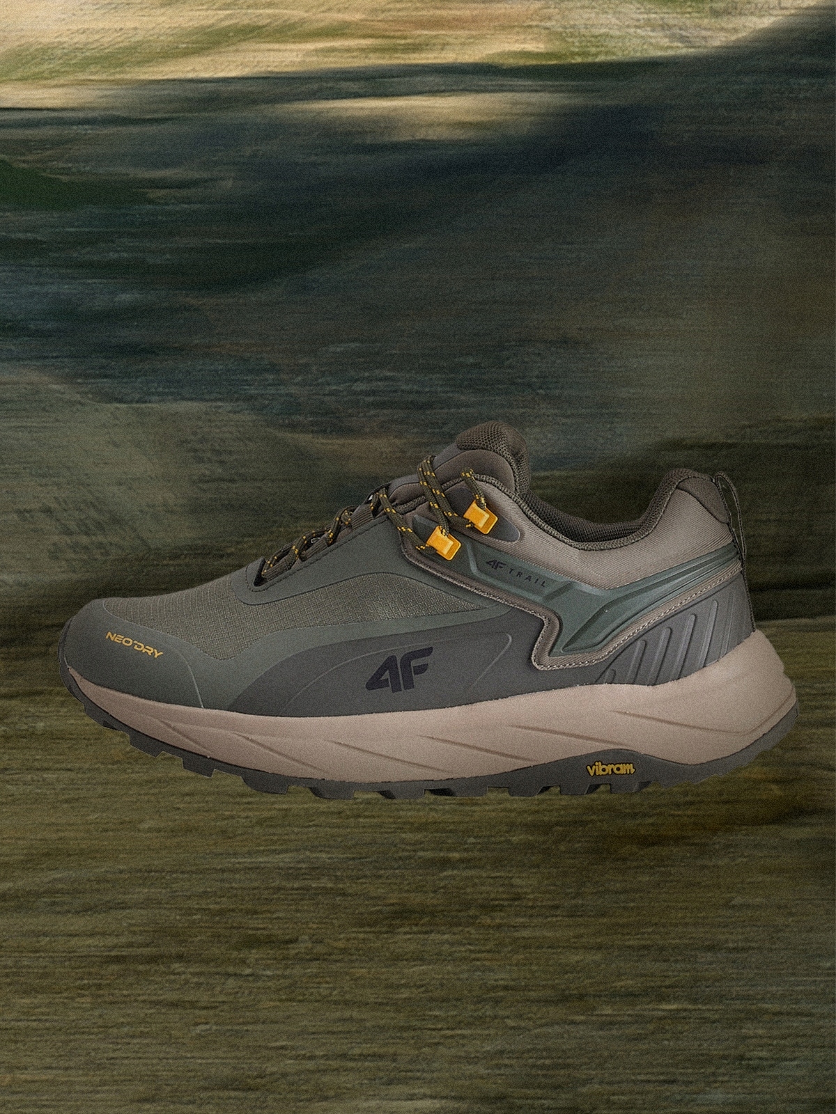 4F Nízké trailové boty s membránou pro muže khaki 43