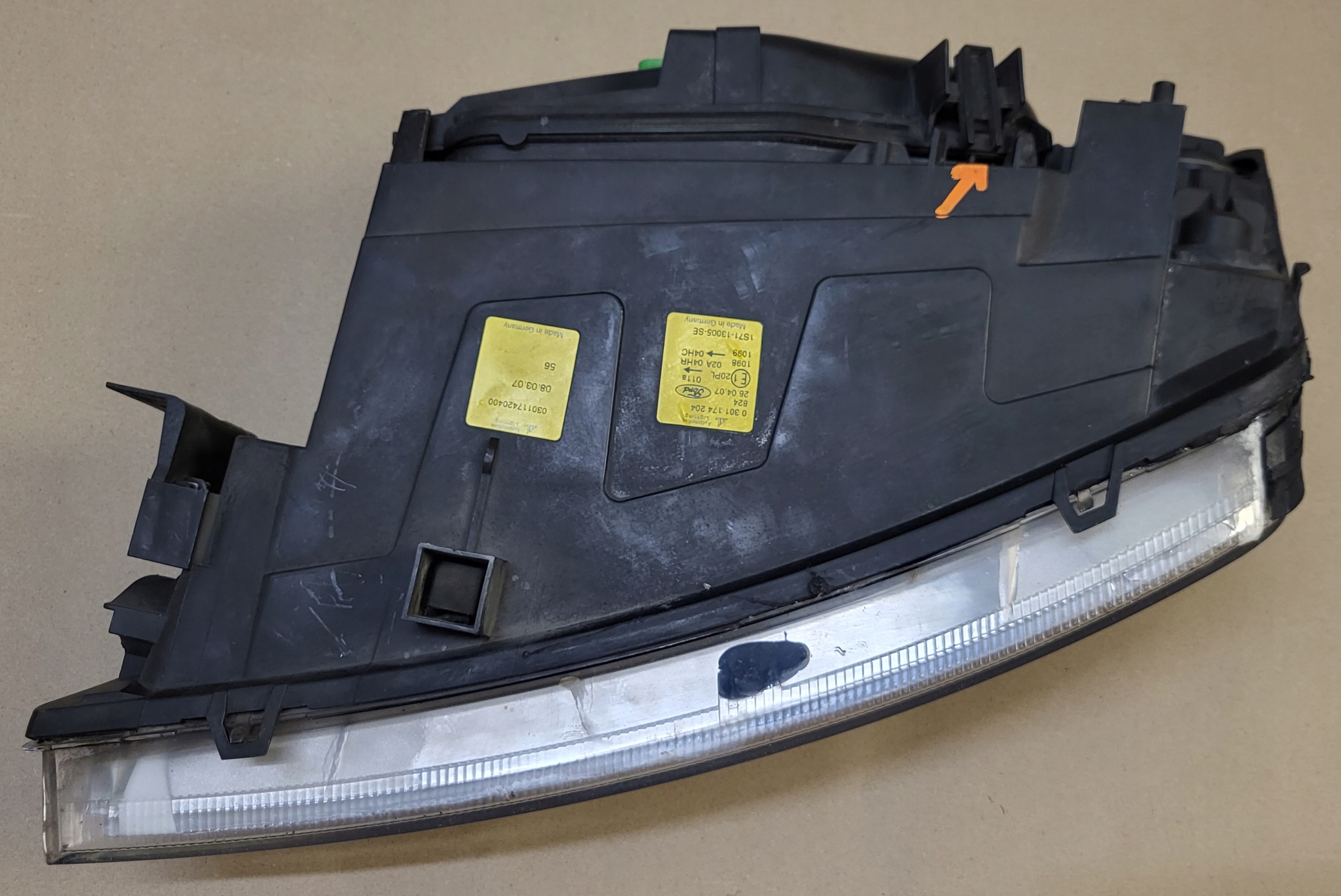 light REFLEKTOR right front R FORD MONDEO MK3 original EUROPA