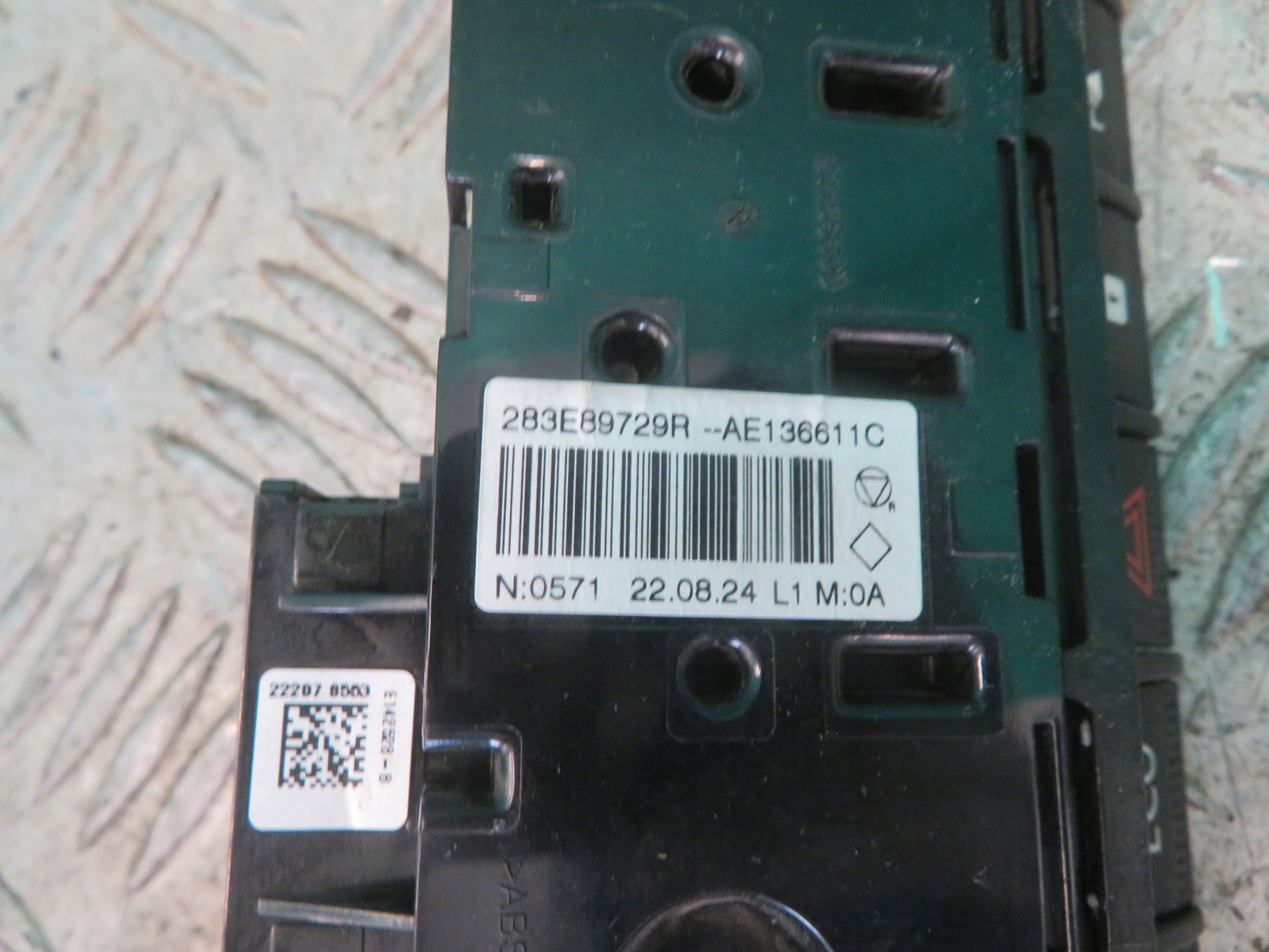 control panel switch MASTER IV TRAFIC IV 23R 283E89729R