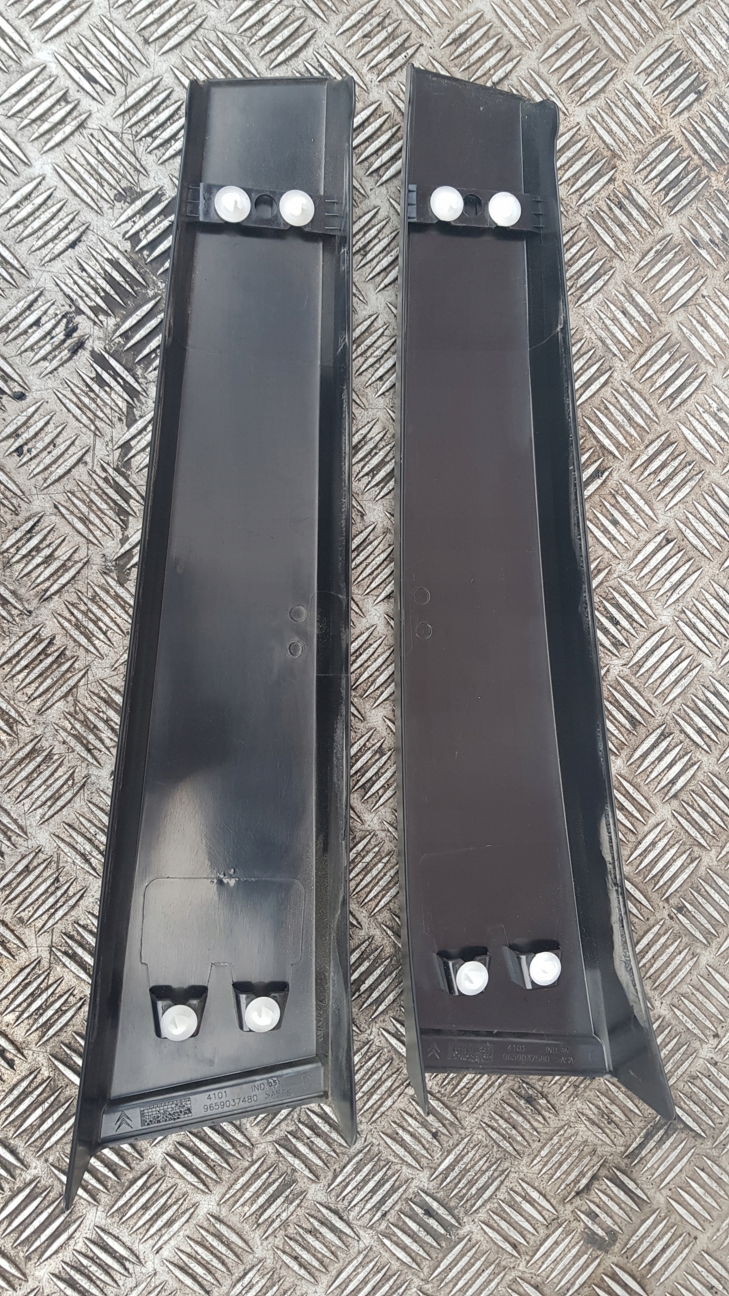 CITROEN C4 PICASSO and cover SLUPKA left right