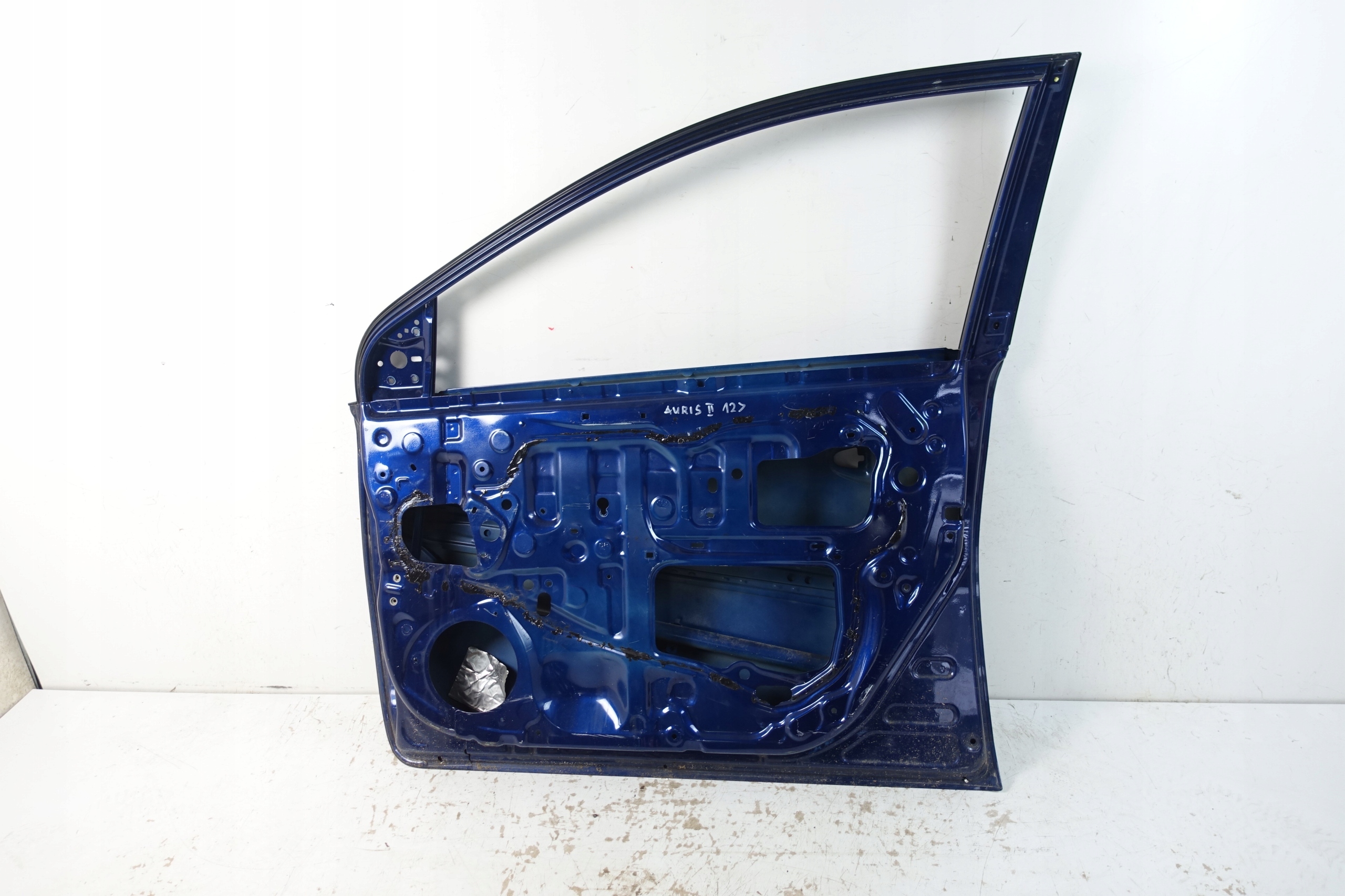 TOYOTA AURIS II 2012- door front right front