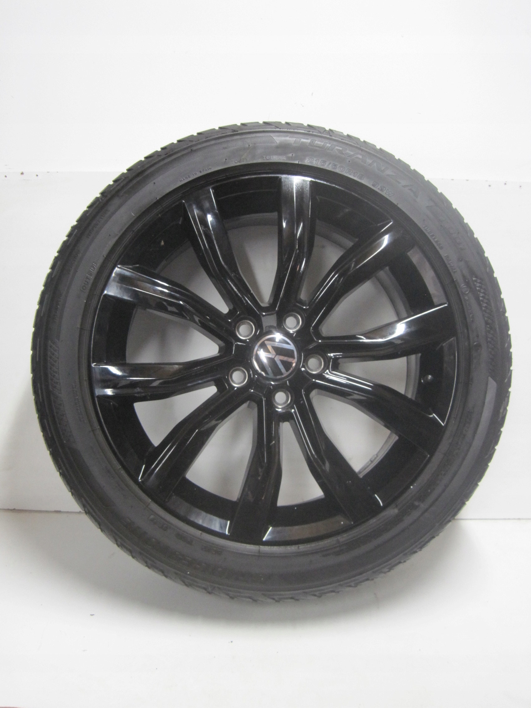 wheels discs tyres VW T-ROC 2GA R18 5MM