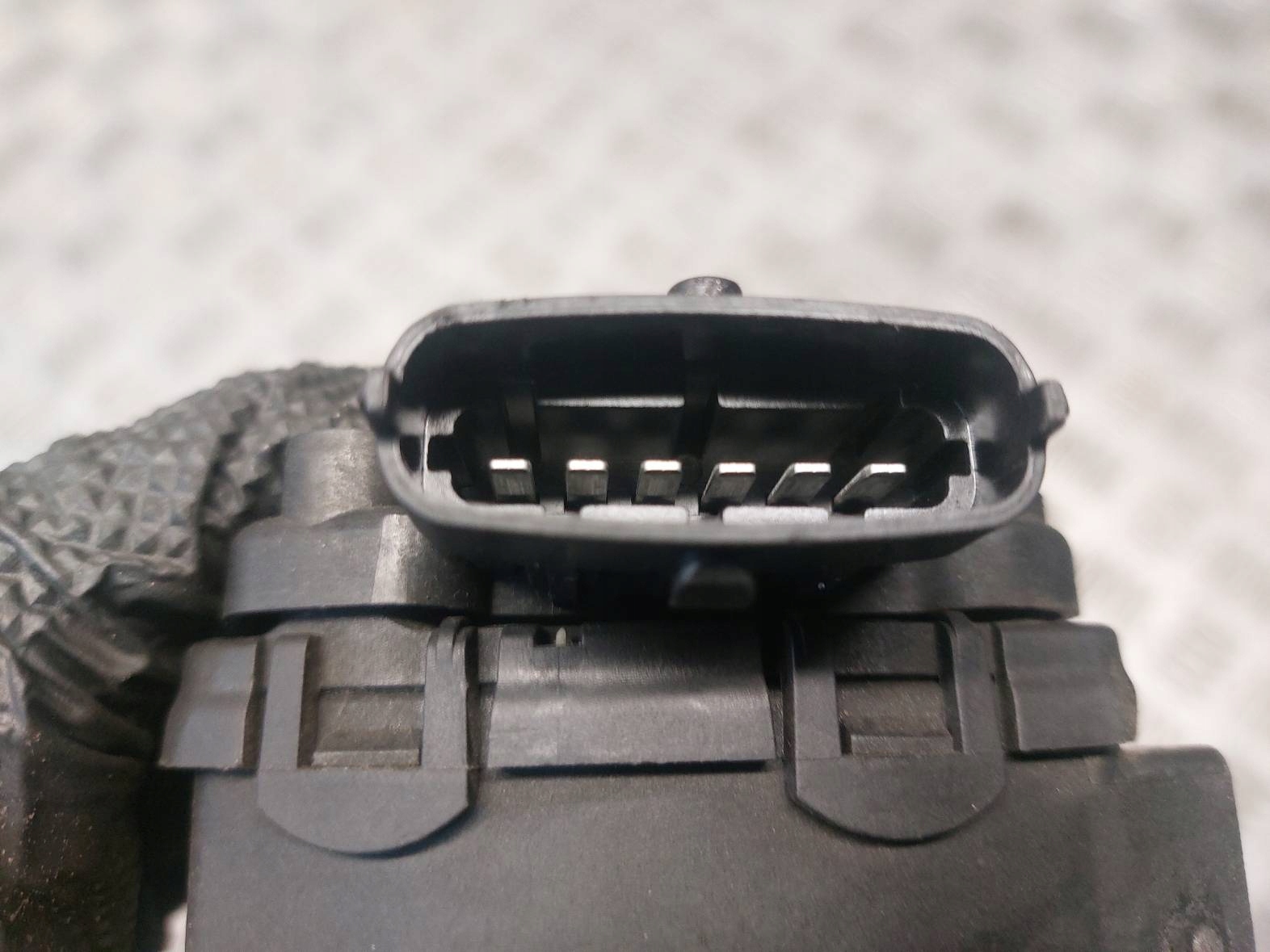 accelerator pedal potentiometer KIA PROCEED and 1.6 CRDI 32700-XXXXX