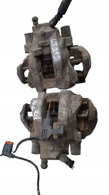 MERCEDES W212 Bremssattel Bremse Sattel Brems- links oder rechts heck