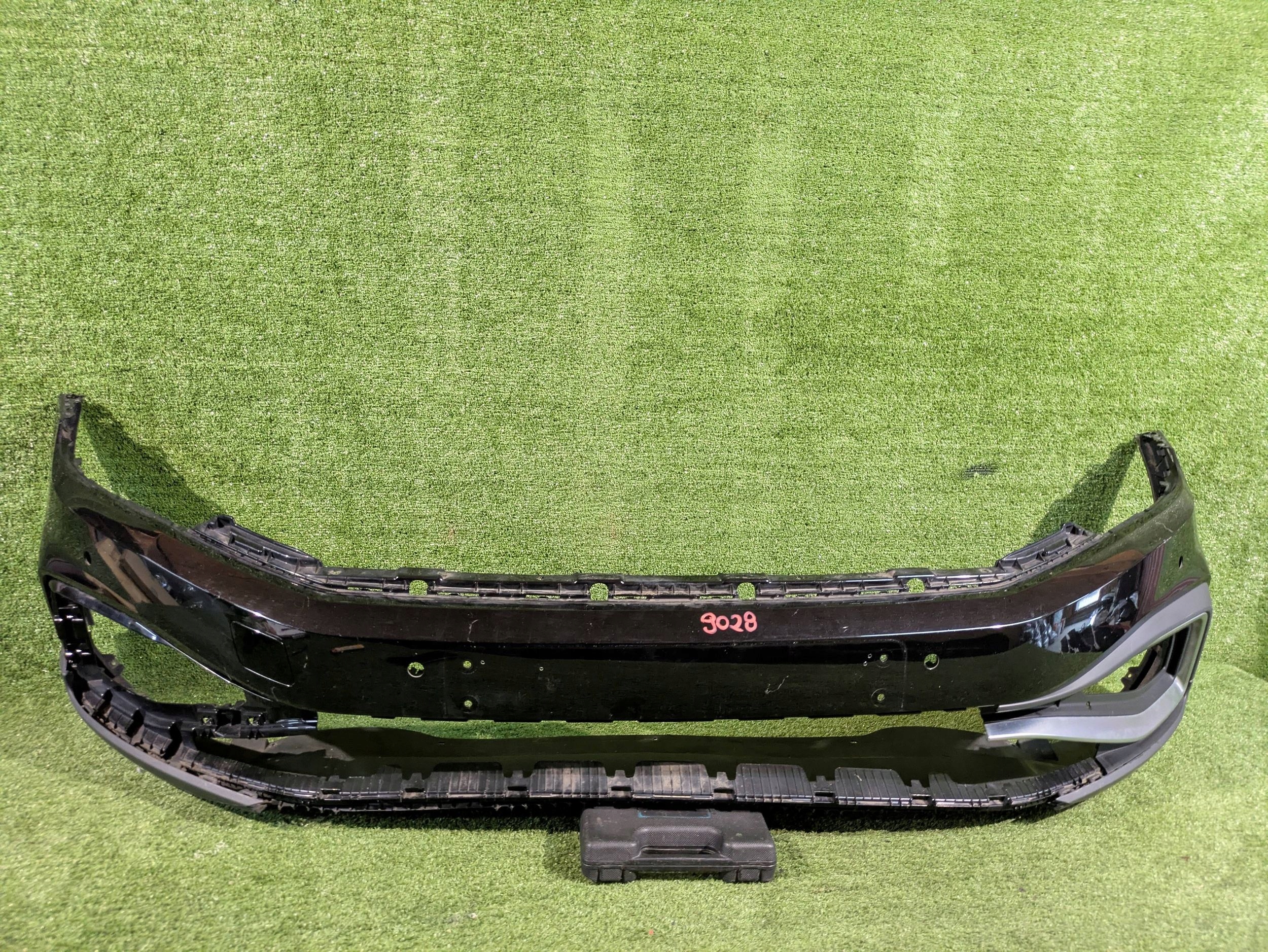 Paraurti anteriore Anteriore VW PASSAT B8 LIFT ALLTRACK 19- NR.Z9028