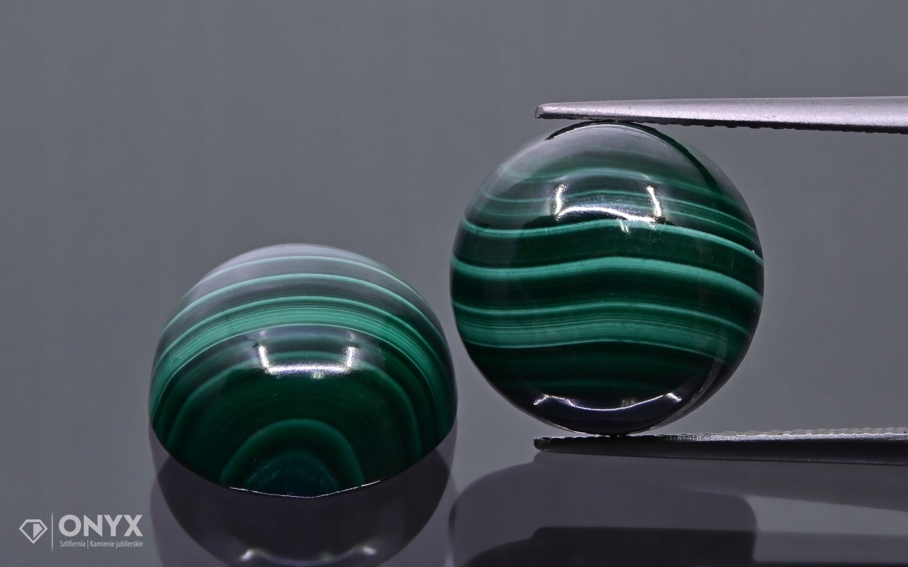 Malachit kabošon Pár kulatý fi 11,8 mm