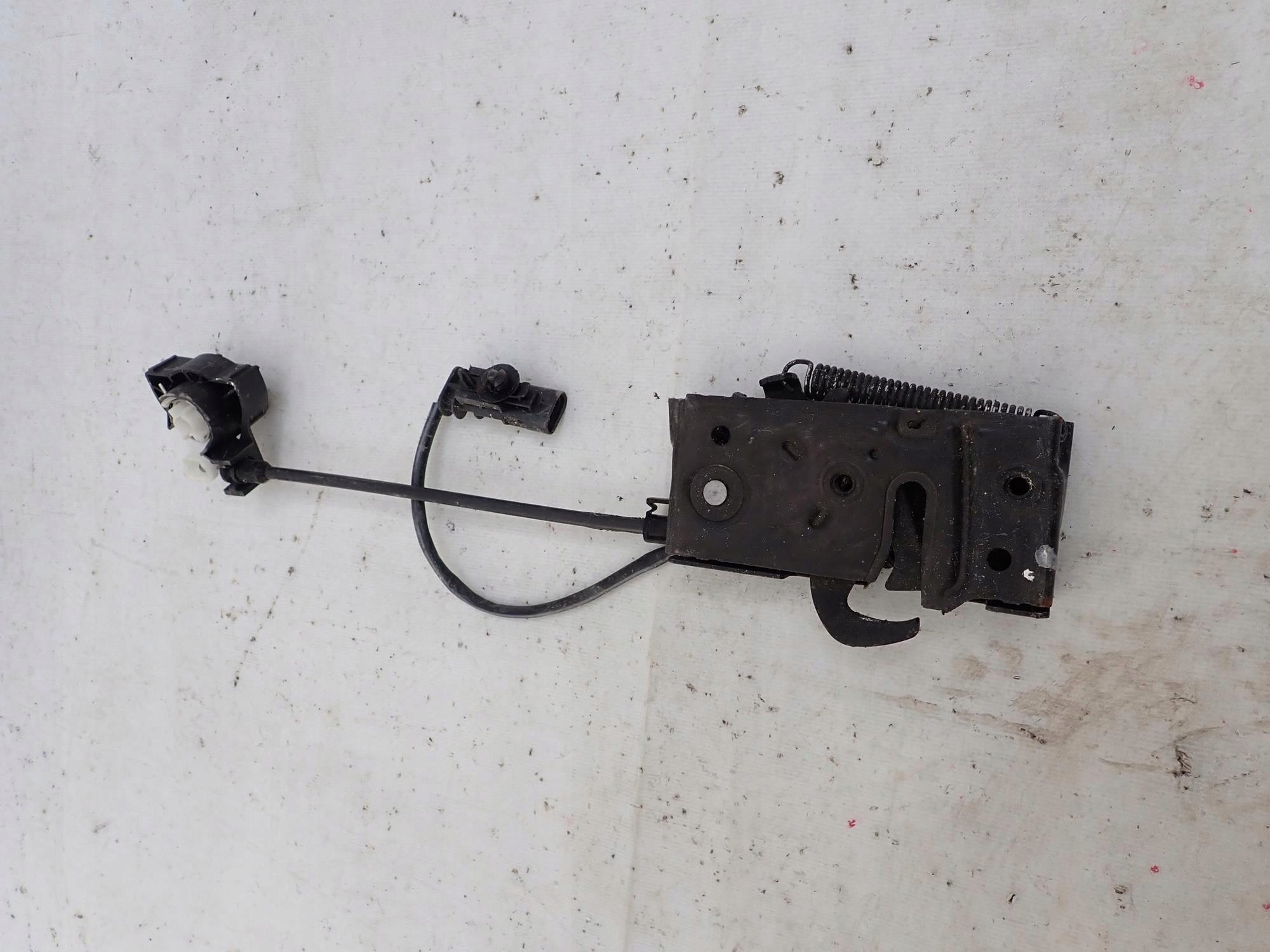 VOLVO V90 S90 16-> lock RYGIEL bonnets