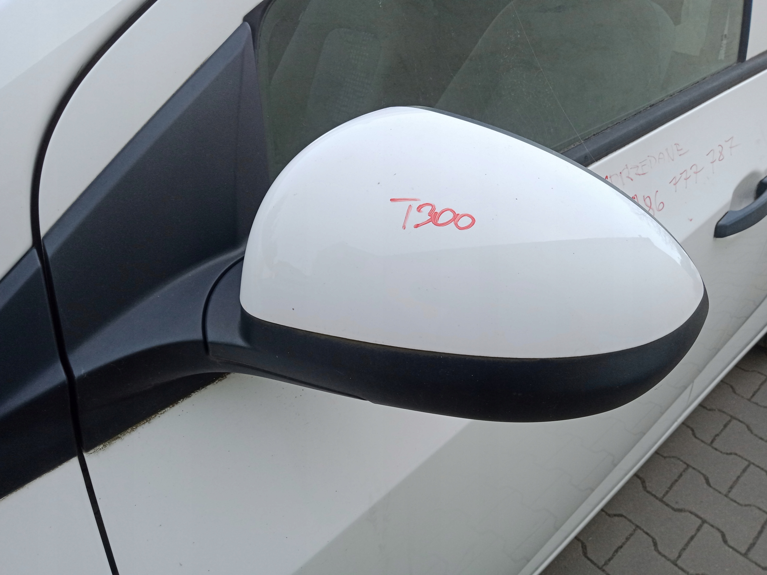 CHEVROLET AVEO T300 mirror left 5-PIN 2011