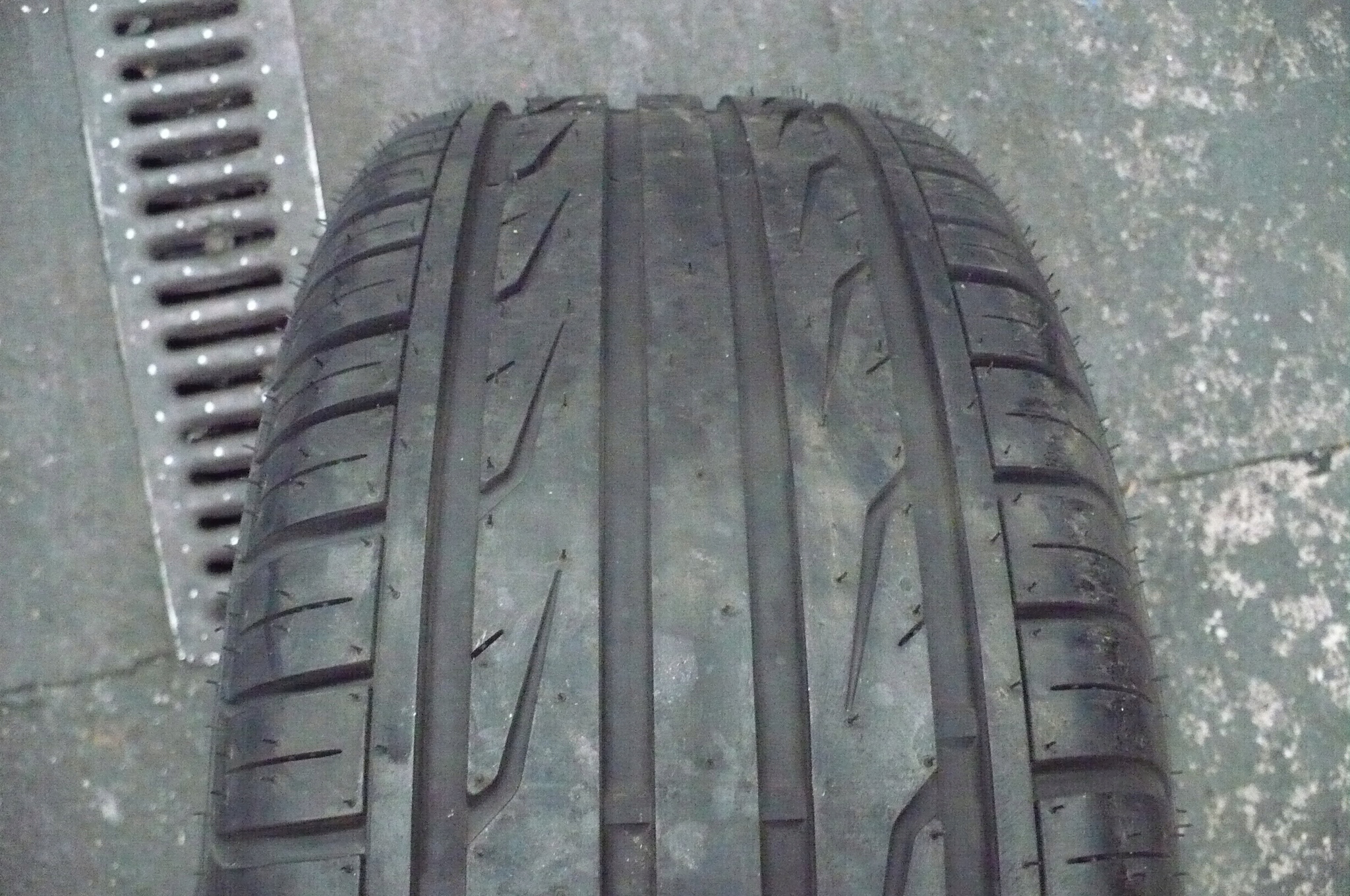 Marangoni Verso 225/55R16 Nová 2020