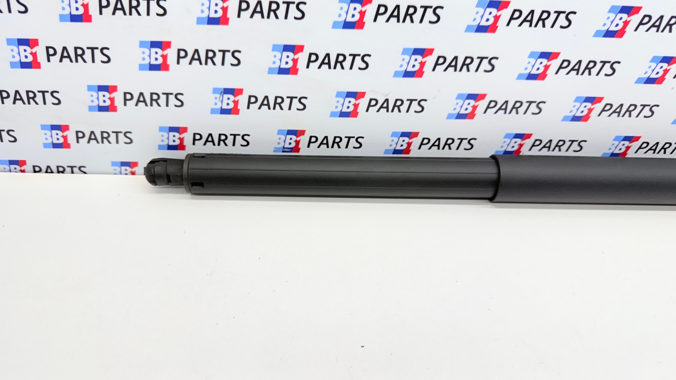 MERCEDES CLA W117 damper telescope electrical bonnet boot right