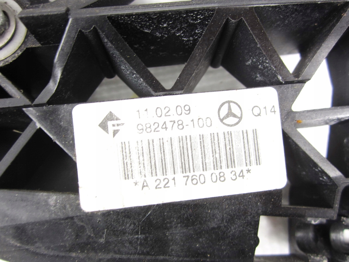 handle door rear rear part right Keyless Mercedes W221