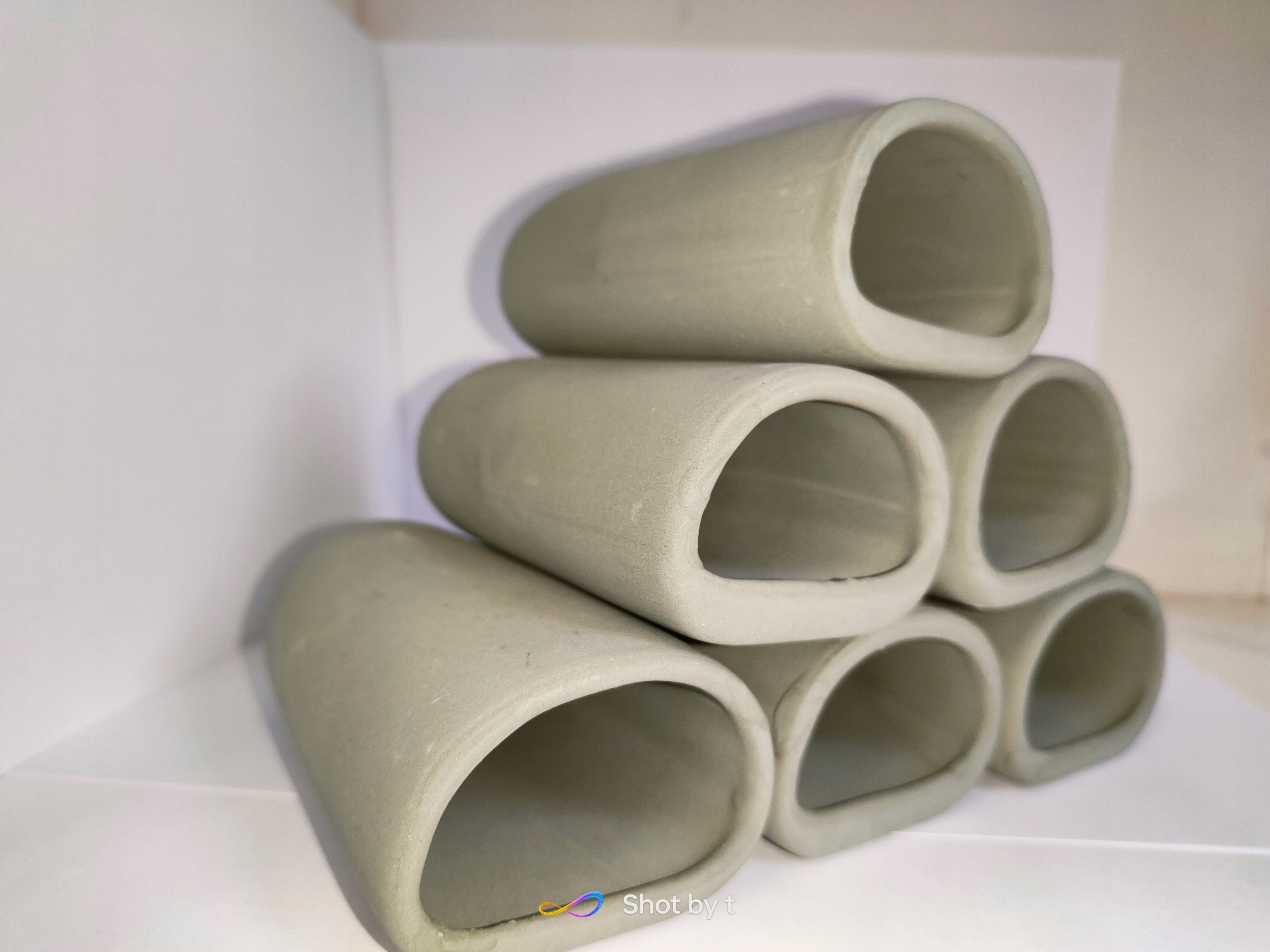 Levně Tarlisková jeskyně M šedá 14 cm Balíček 10 Ks