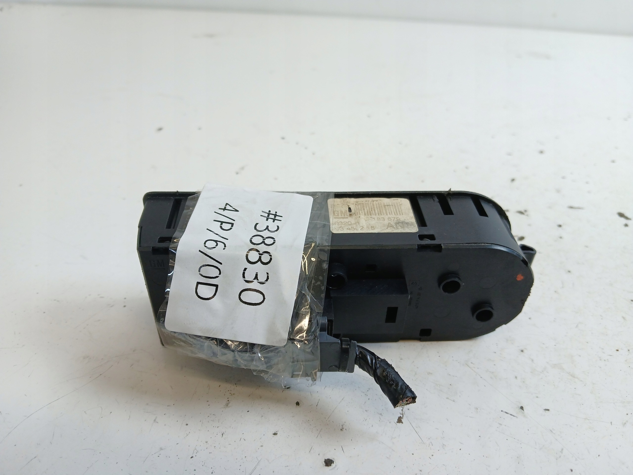 OPEL ASTRA H ZAFIRA B PANEL okna levý předek 13183679